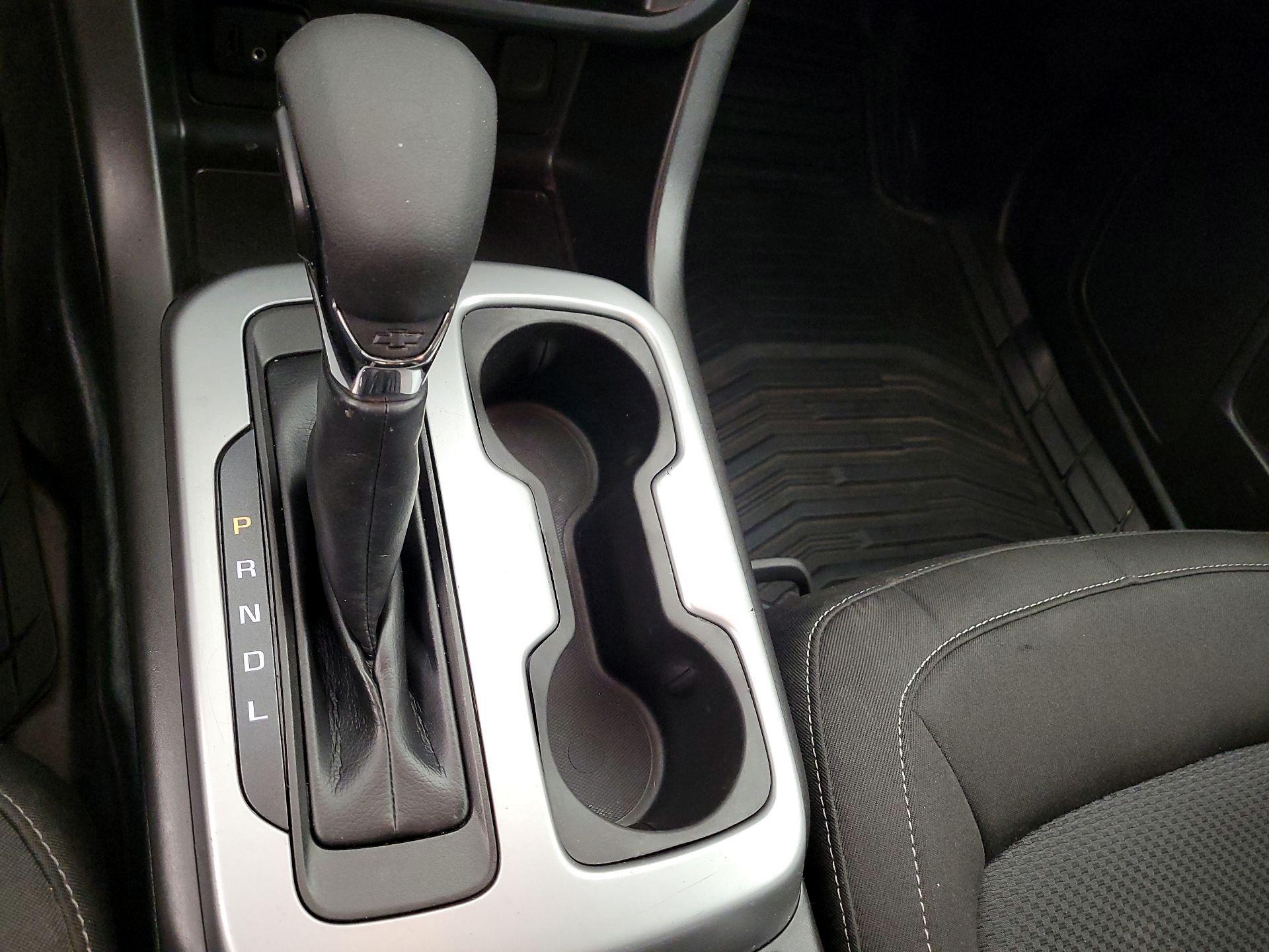 Thumbnail: 2022 Chevrolet Colorado - 17