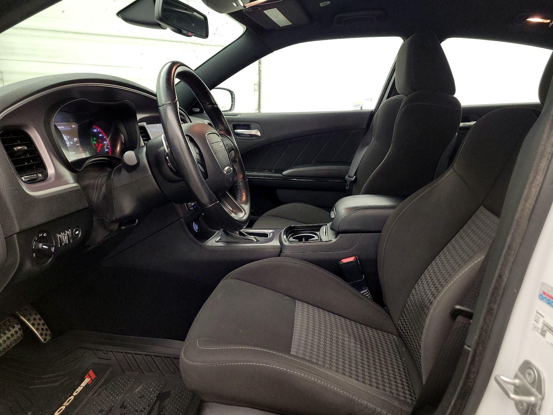 Thumbnail: 2021 Dodge Charger - 11