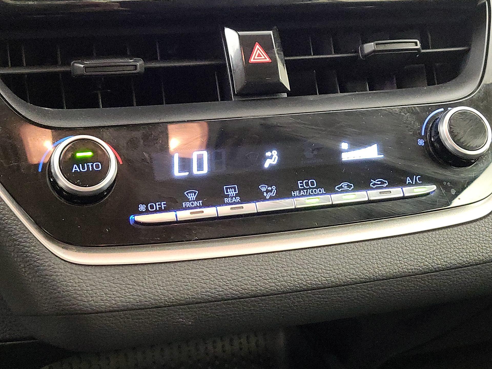 Thumbnail: 2022 Toyota Corolla - 16