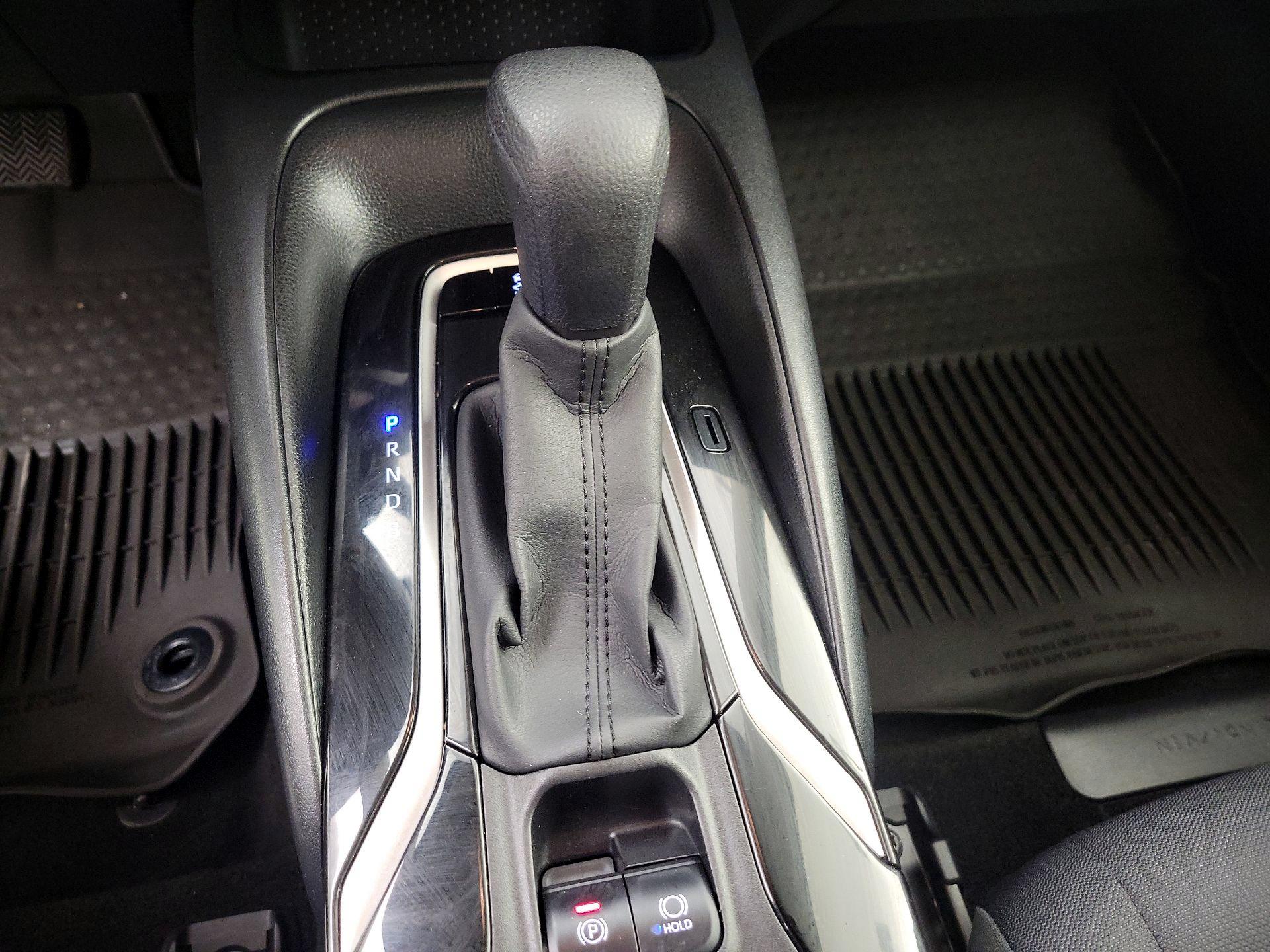 Thumbnail: 2022 Toyota Corolla - 17