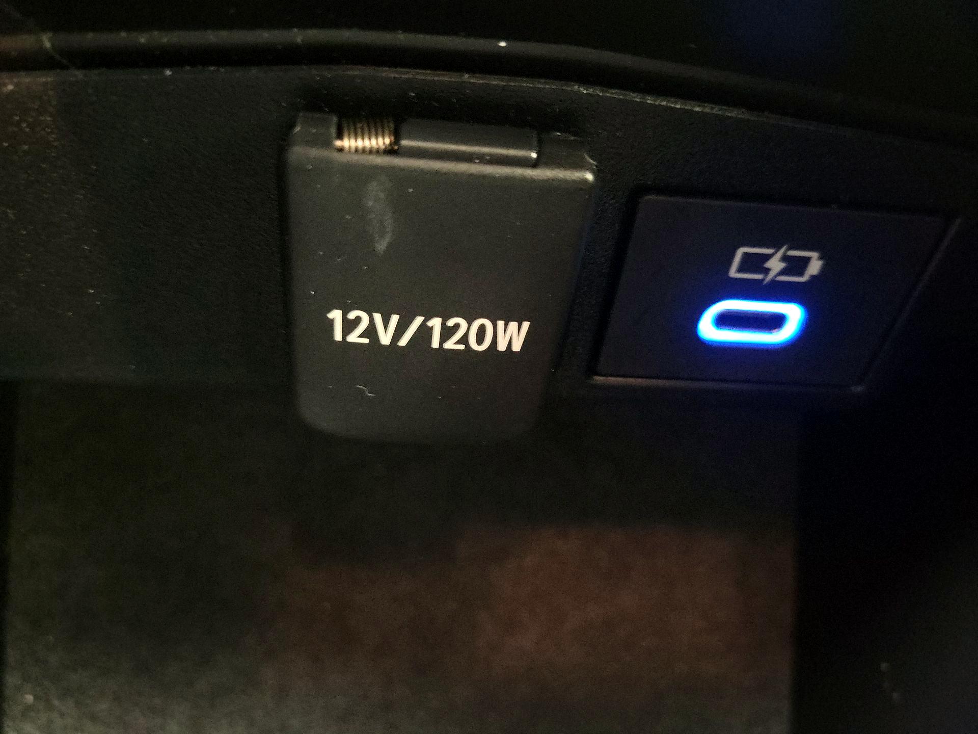 Thumbnail: 2022 Toyota Corolla - 18