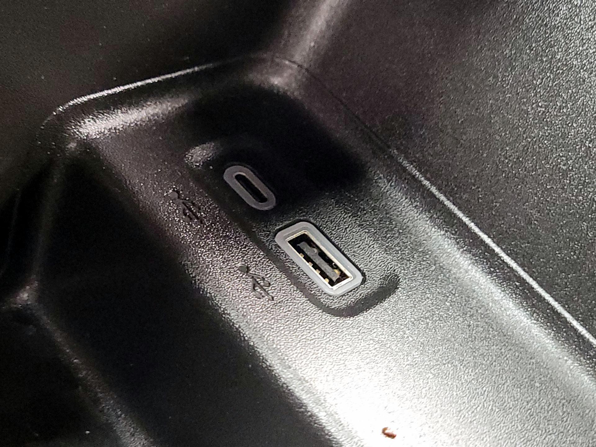 Thumbnail: 2023 Chevrolet Colorado - 18