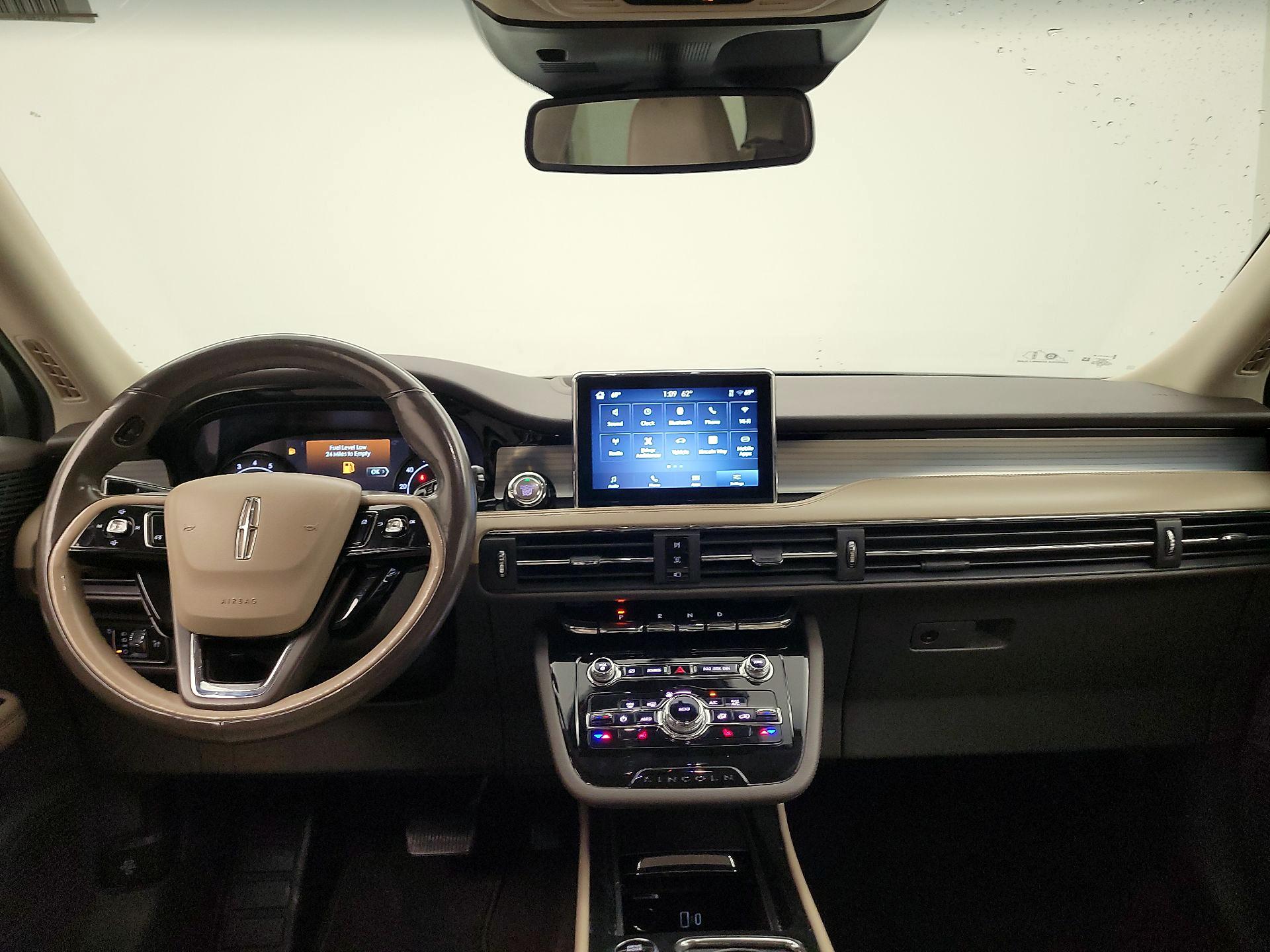 Thumbnail: 2021 Lincoln Corsair - 9