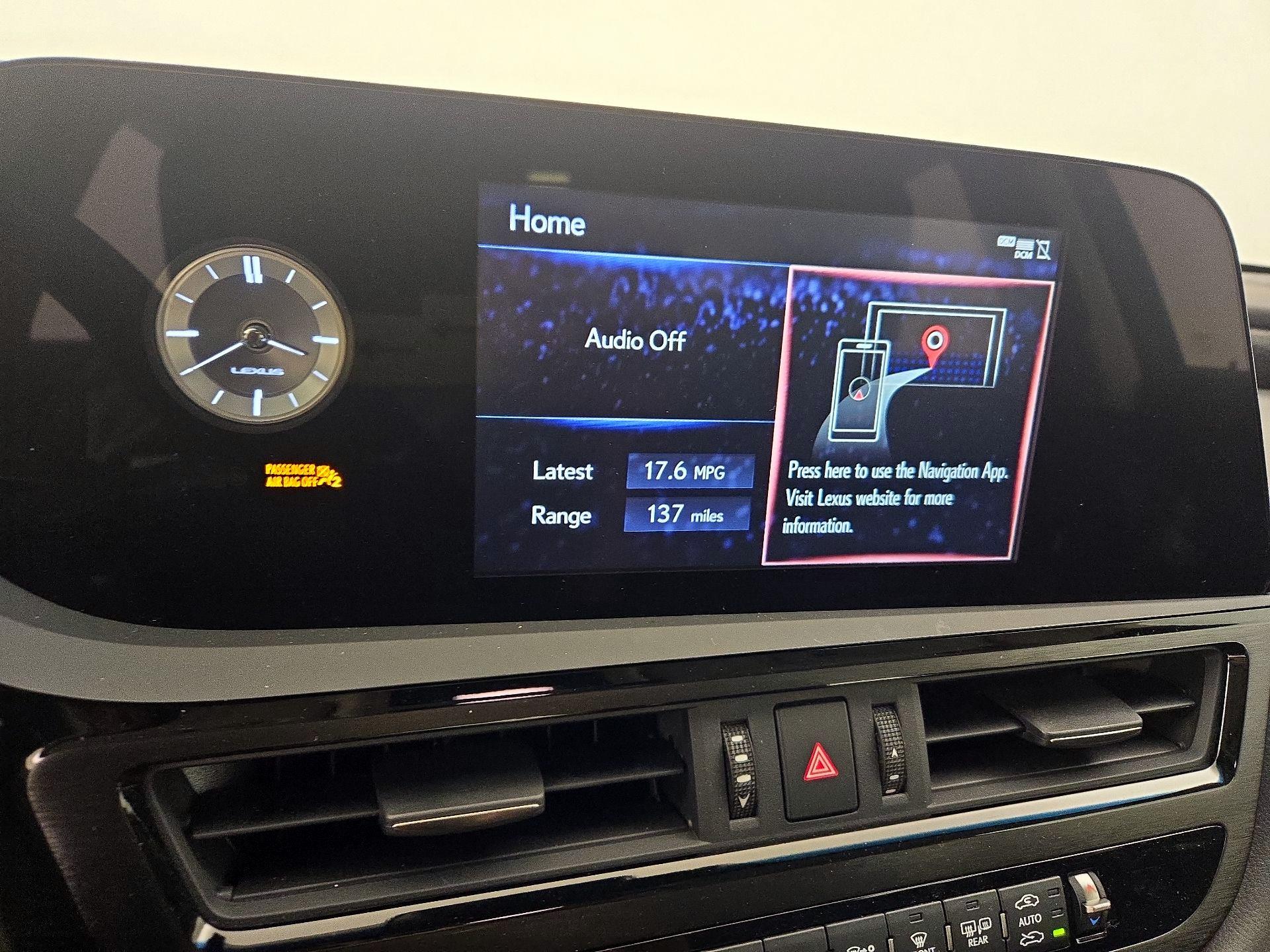 Thumbnail: 2022 Lexus ES - 15