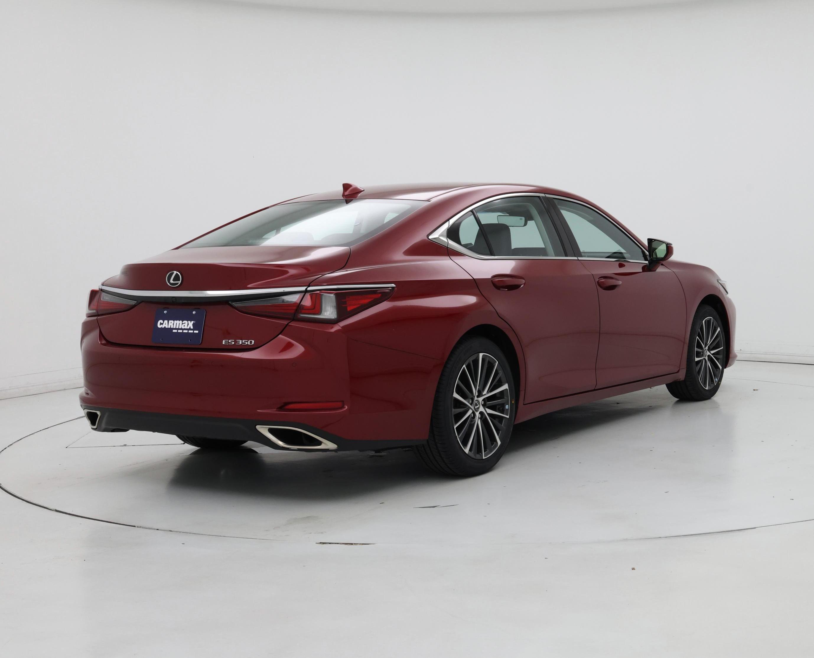 Thumbnail: 2022 Lexus ES - 8