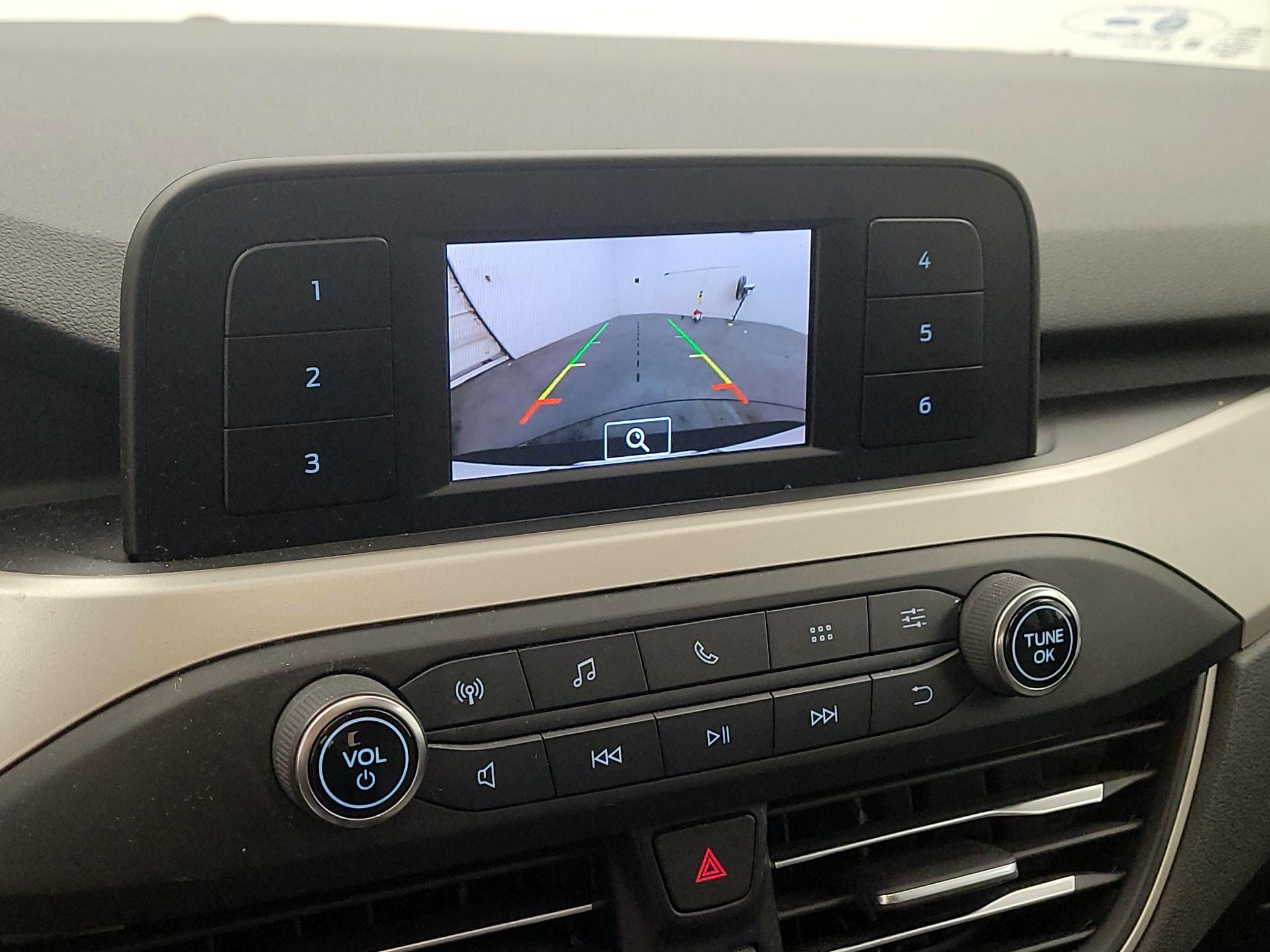 Thumbnail: 2022 Ford Escape - 14