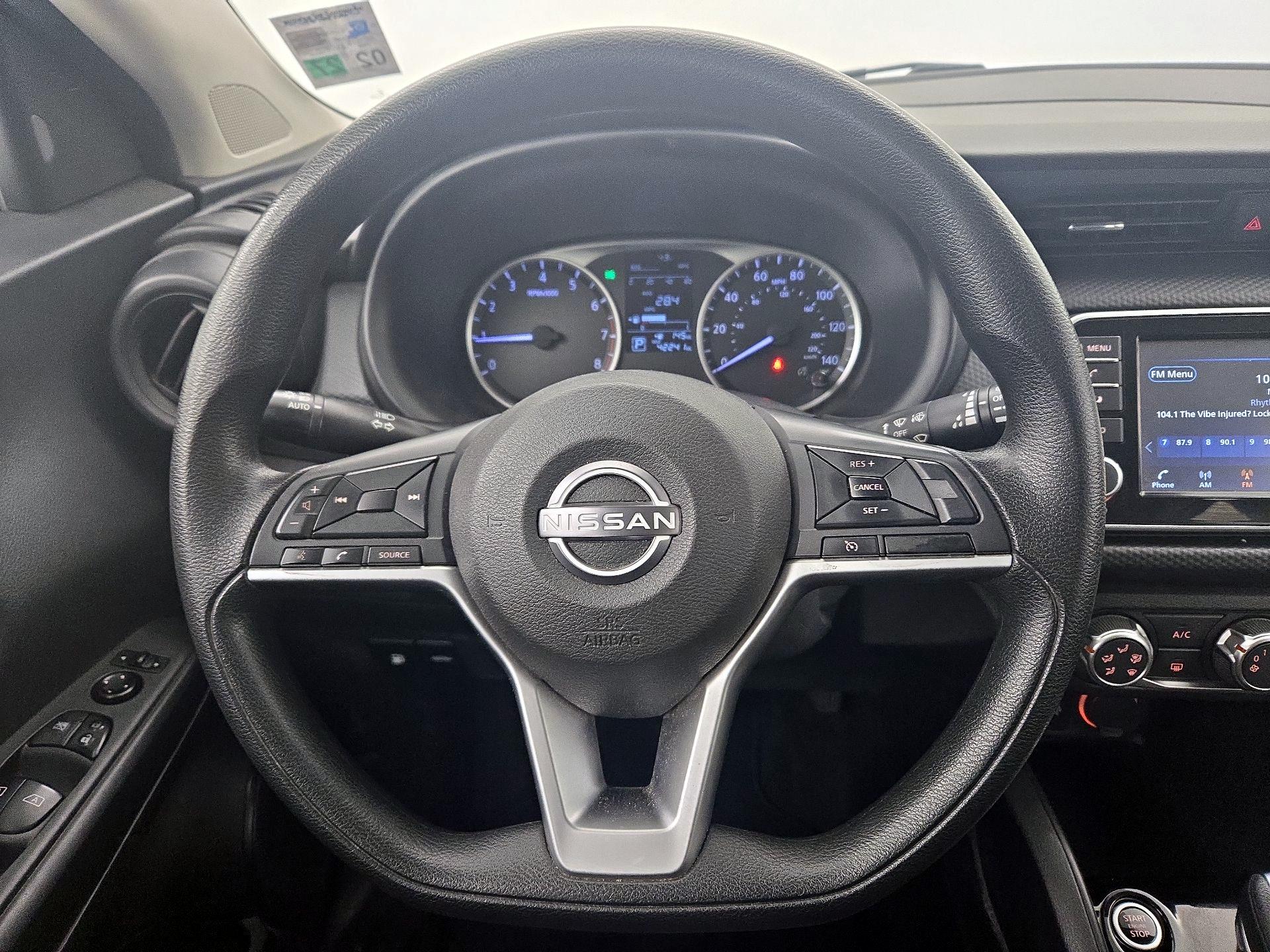 Thumbnail: 2022 Nissan Kicks - 10