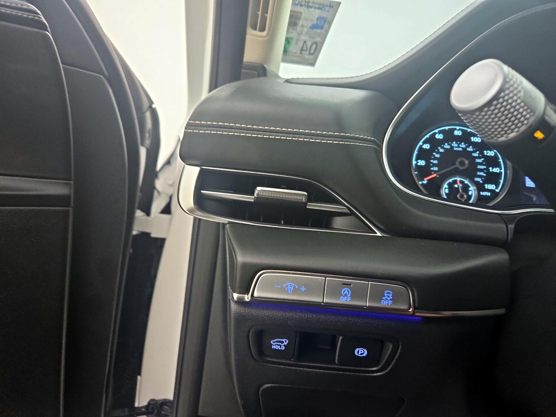 Thumbnail: 2024 Genesis GV80 - 13