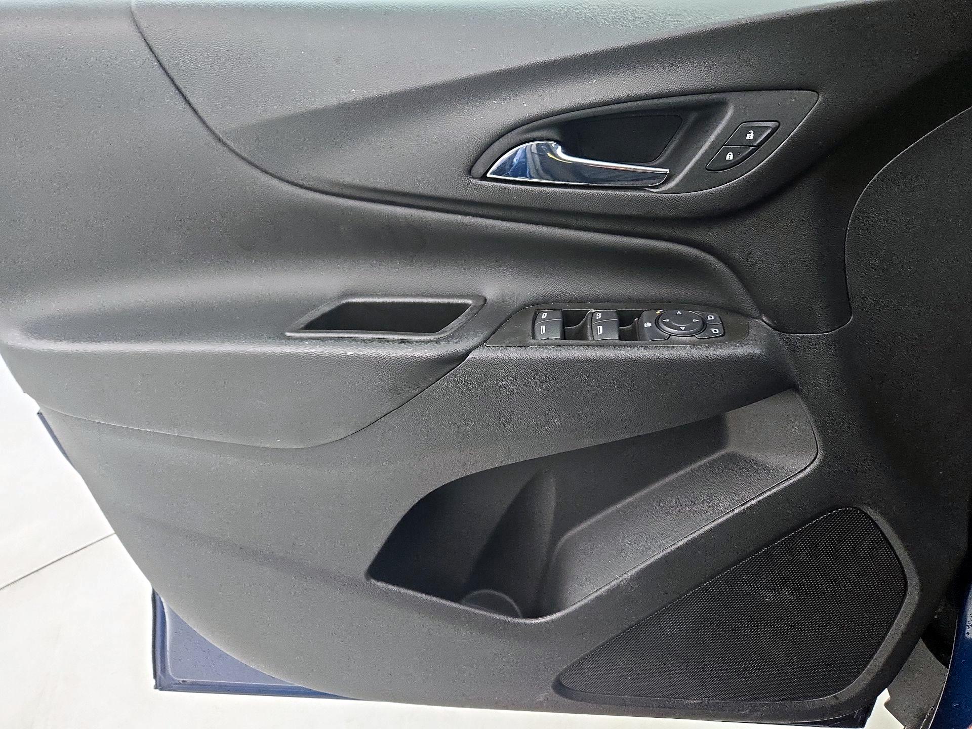 Thumbnail: 2021 Chevrolet Equinox - 12