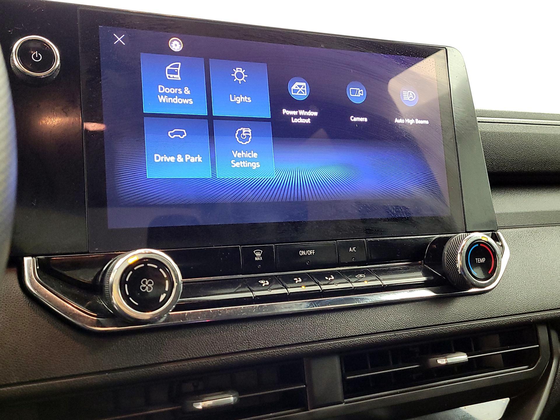 Thumbnail: 2023 Chevrolet Colorado - 15