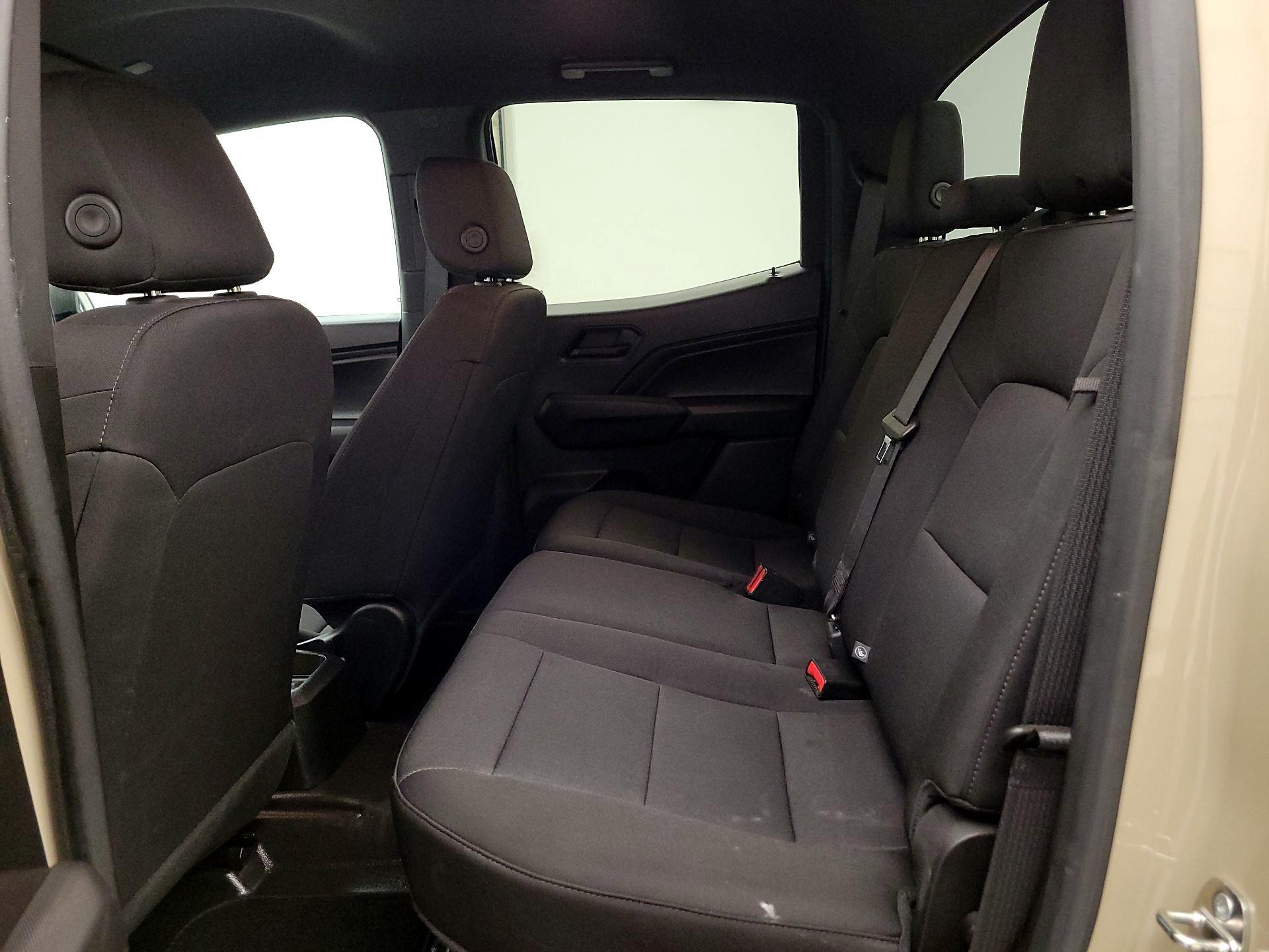 Thumbnail: 2023 Chevrolet Colorado - 19