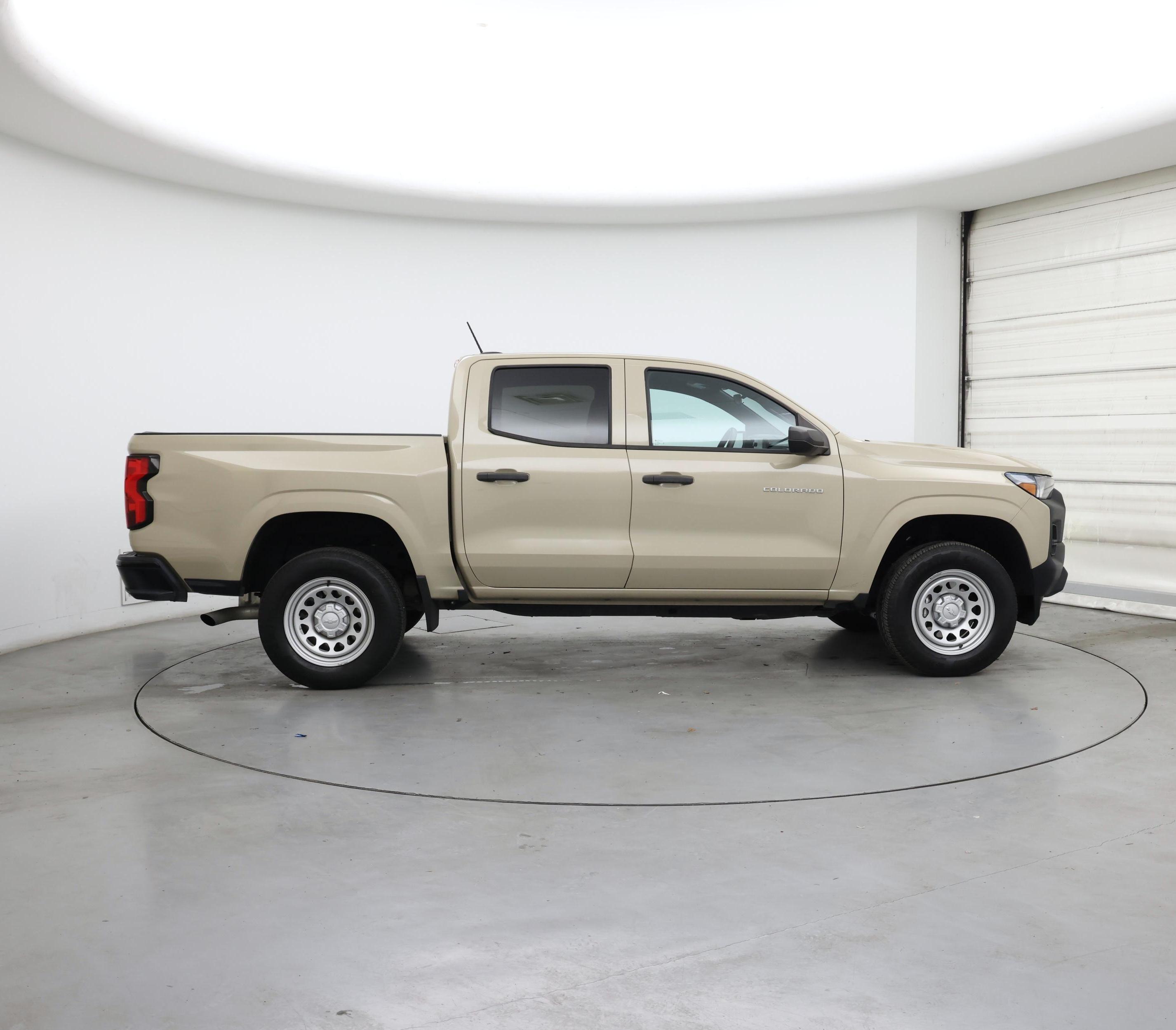 Thumbnail: 2023 Chevrolet Colorado - 7