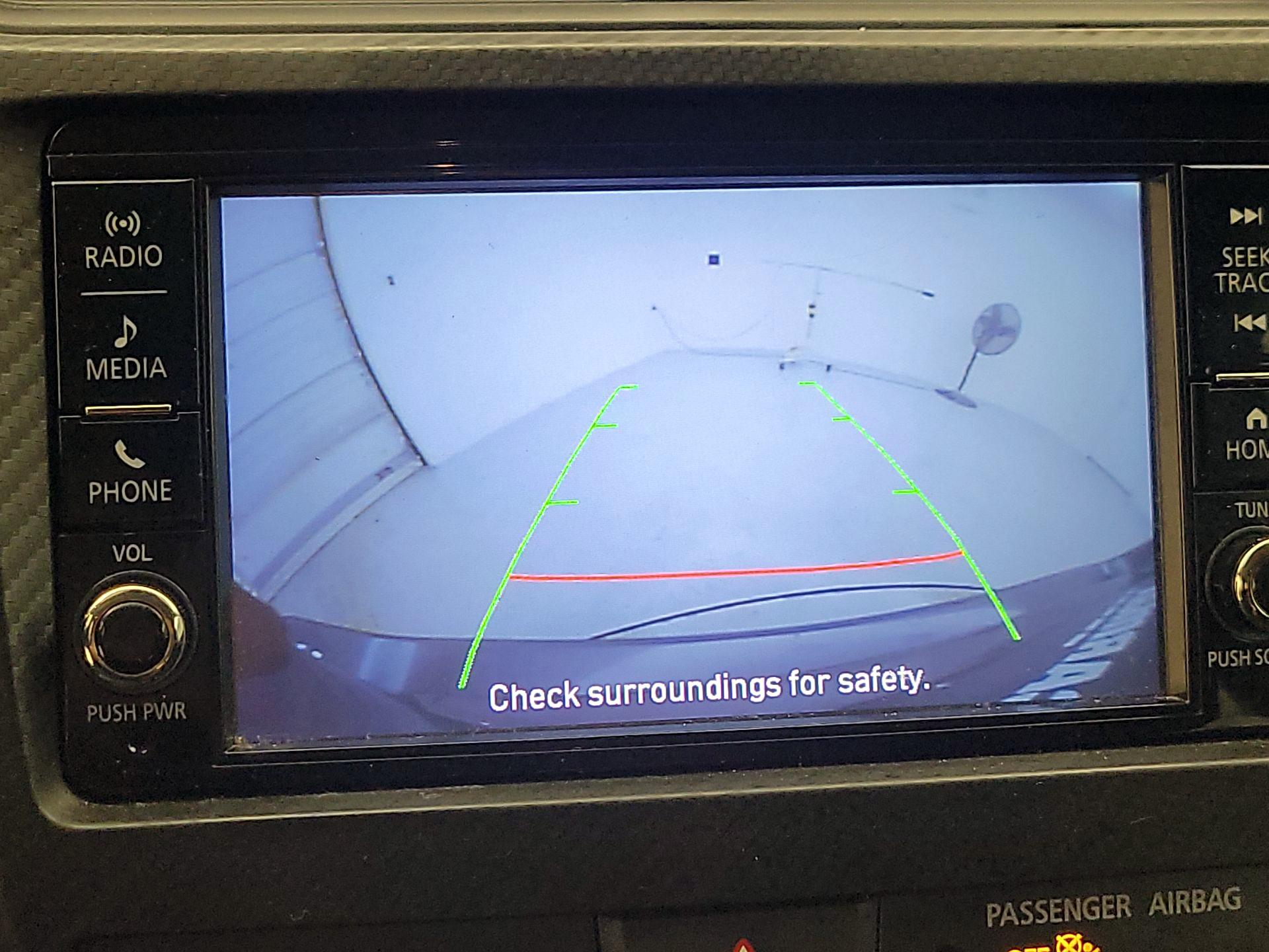 Thumbnail: 2021 Mitsubishi Outlander Sport - 14