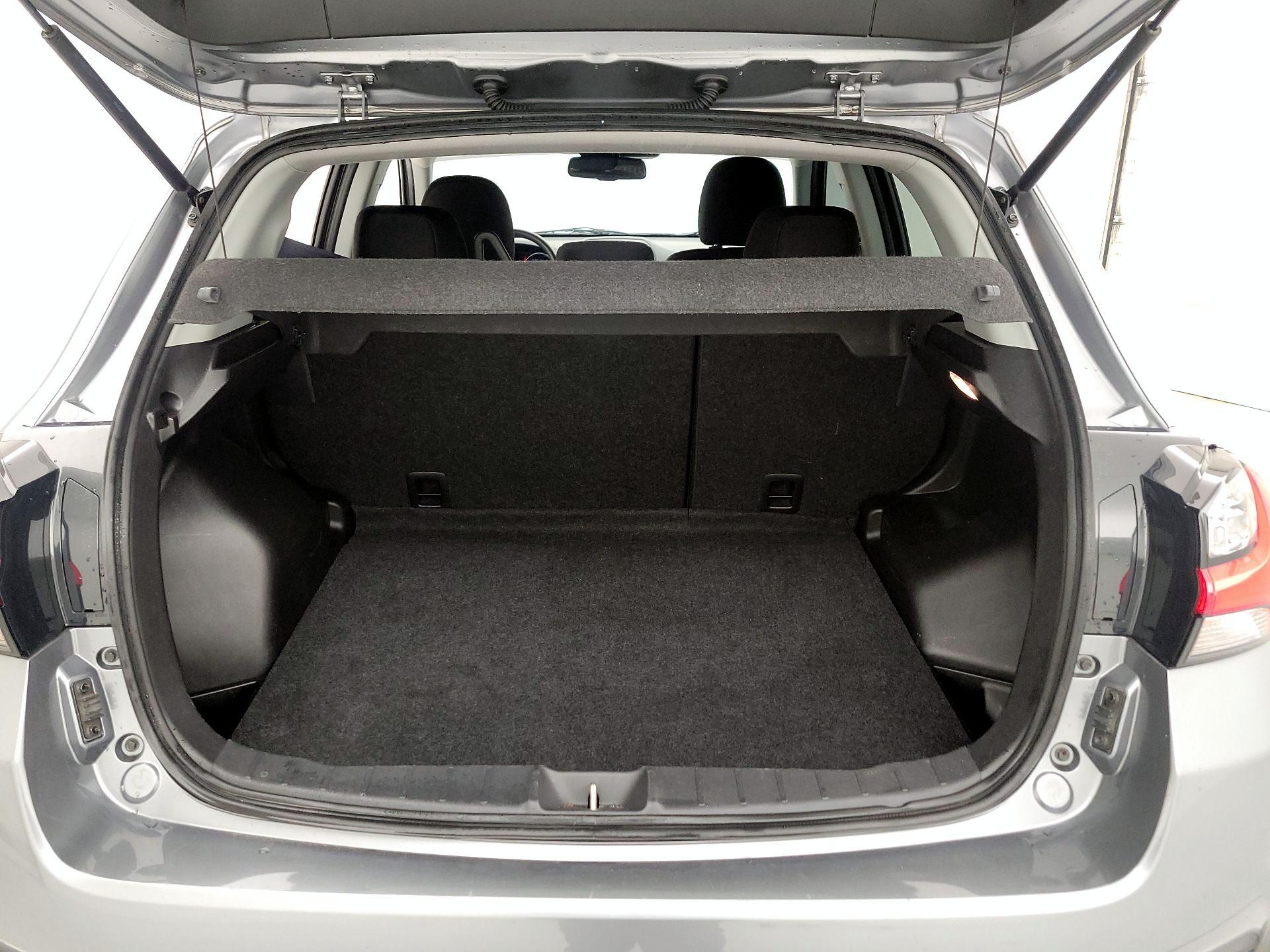 Thumbnail: 2021 Mitsubishi Outlander Sport - 20