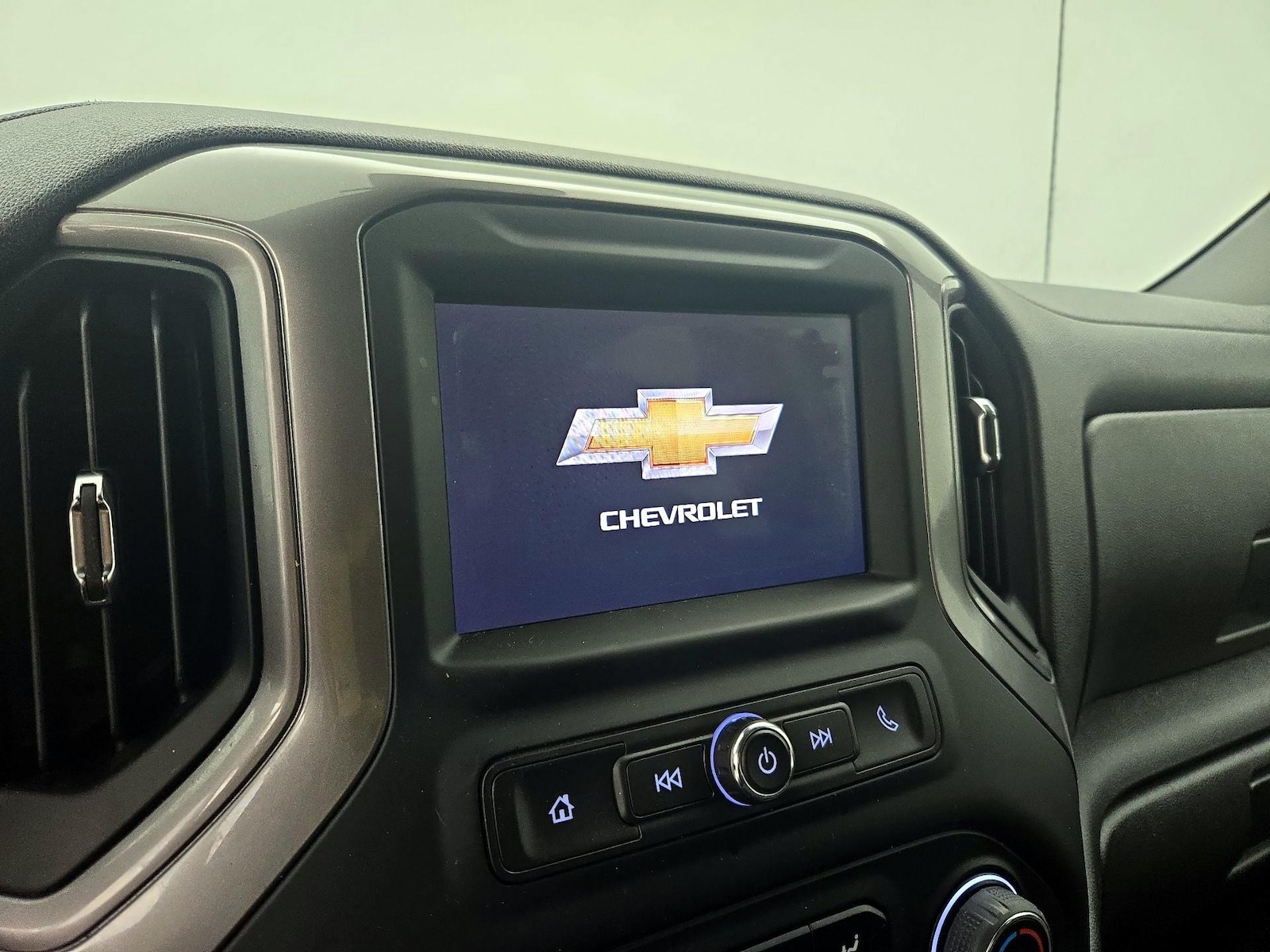2023 Chevrolet Silverado 1500 Custom - Photo 16