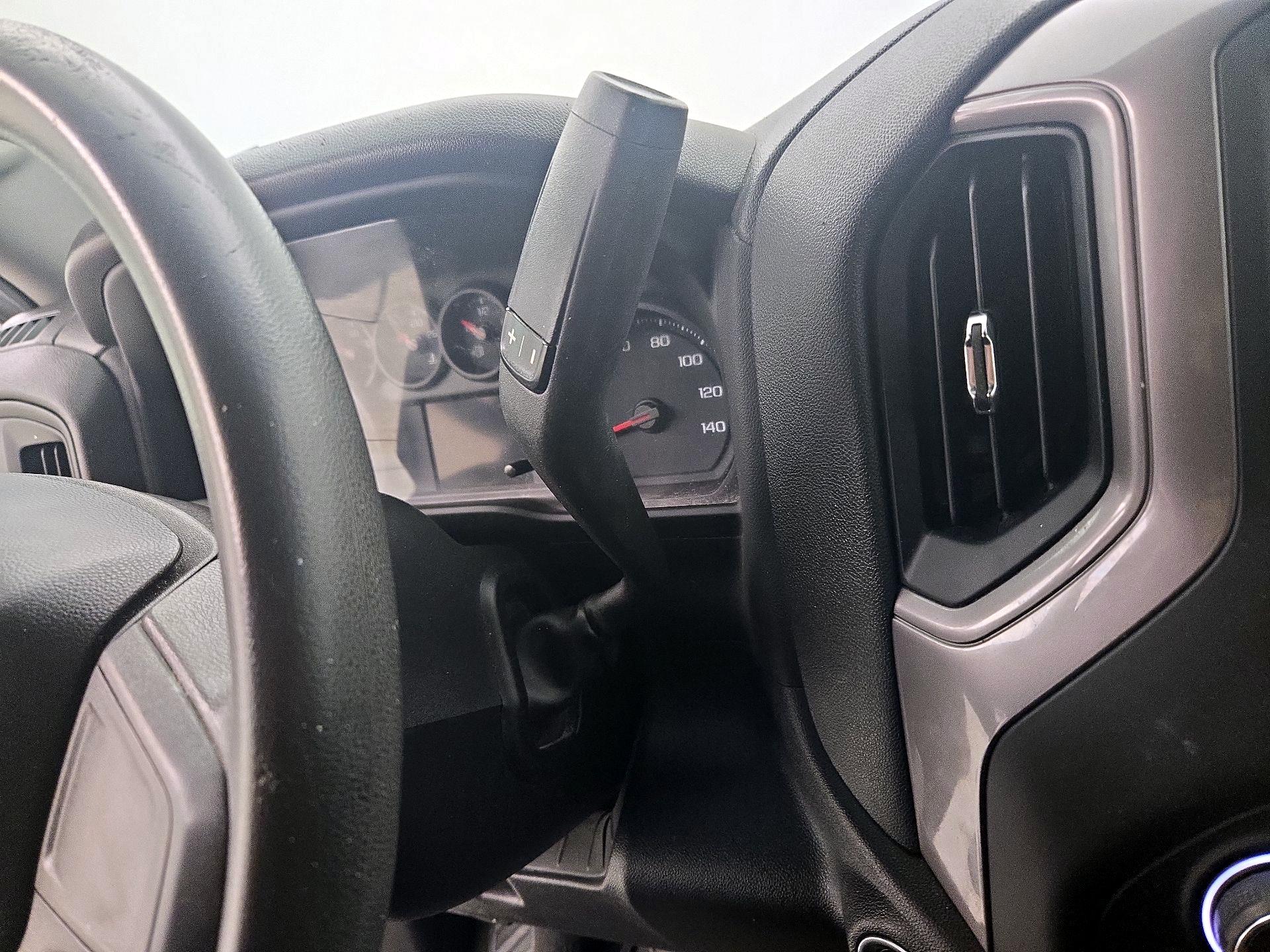 Thumbnail: 2023 Chevrolet Silverado 1500 - 17