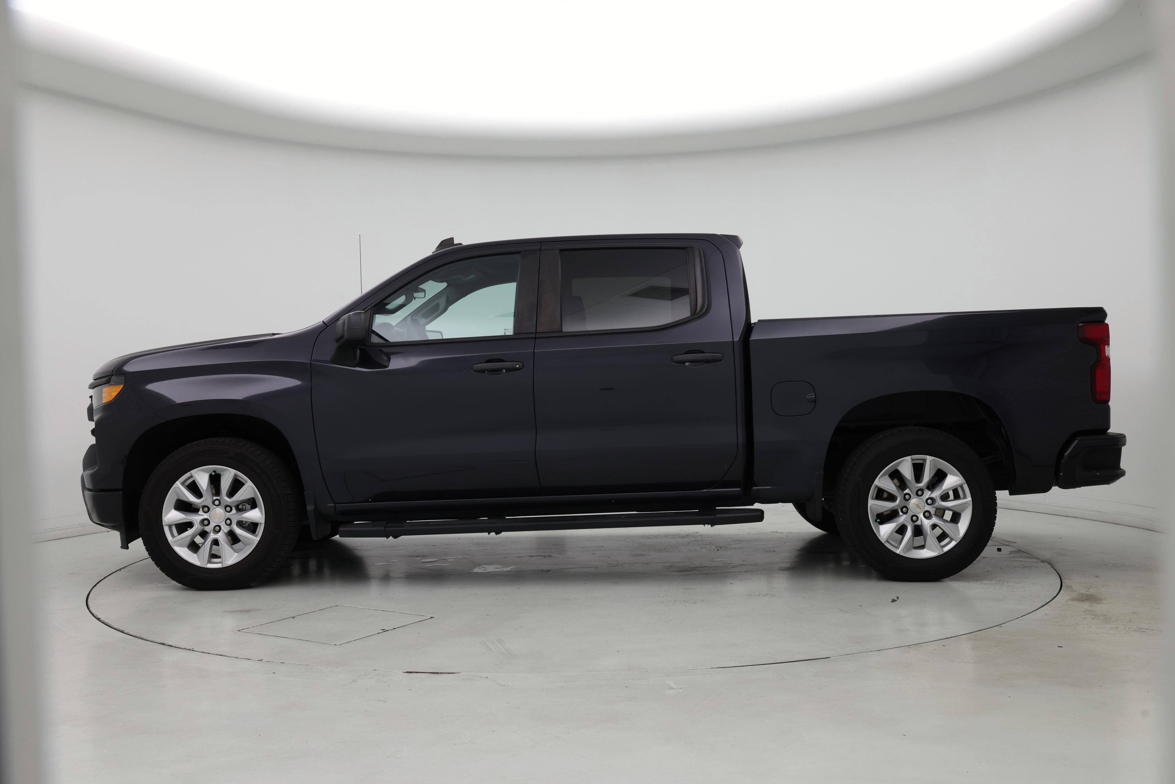 Thumbnail: 2023 Chevrolet Silverado 1500 - 3