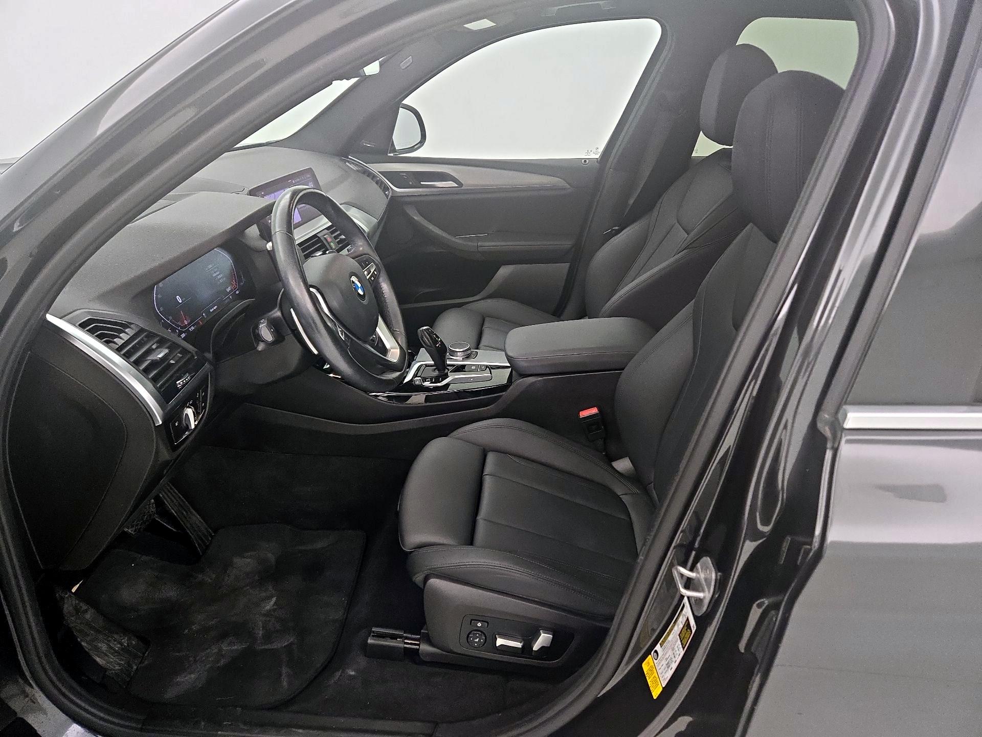 Thumbnail: 2020 BMW X3 - 11