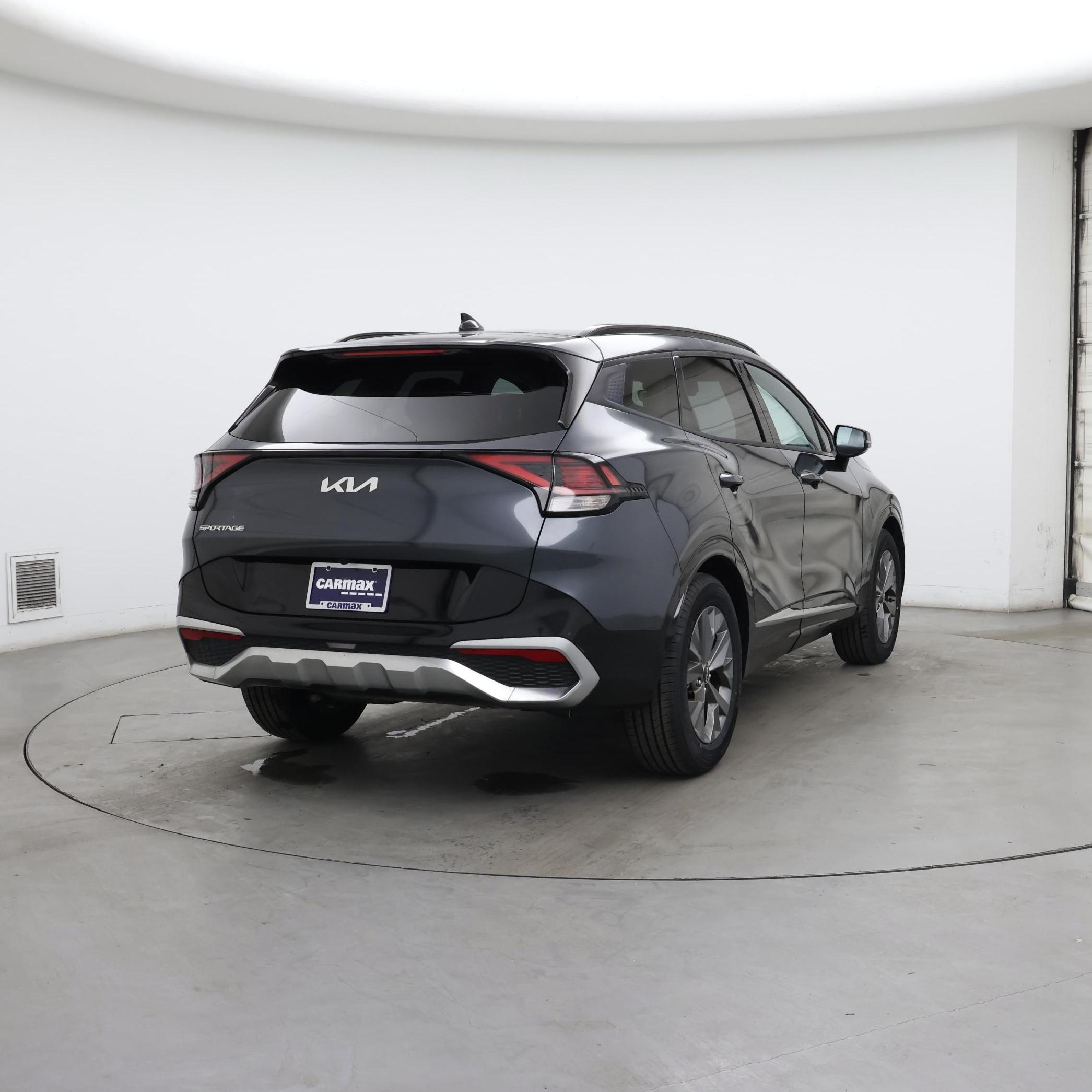 Thumbnail: 2023 Kia Sportage - 8