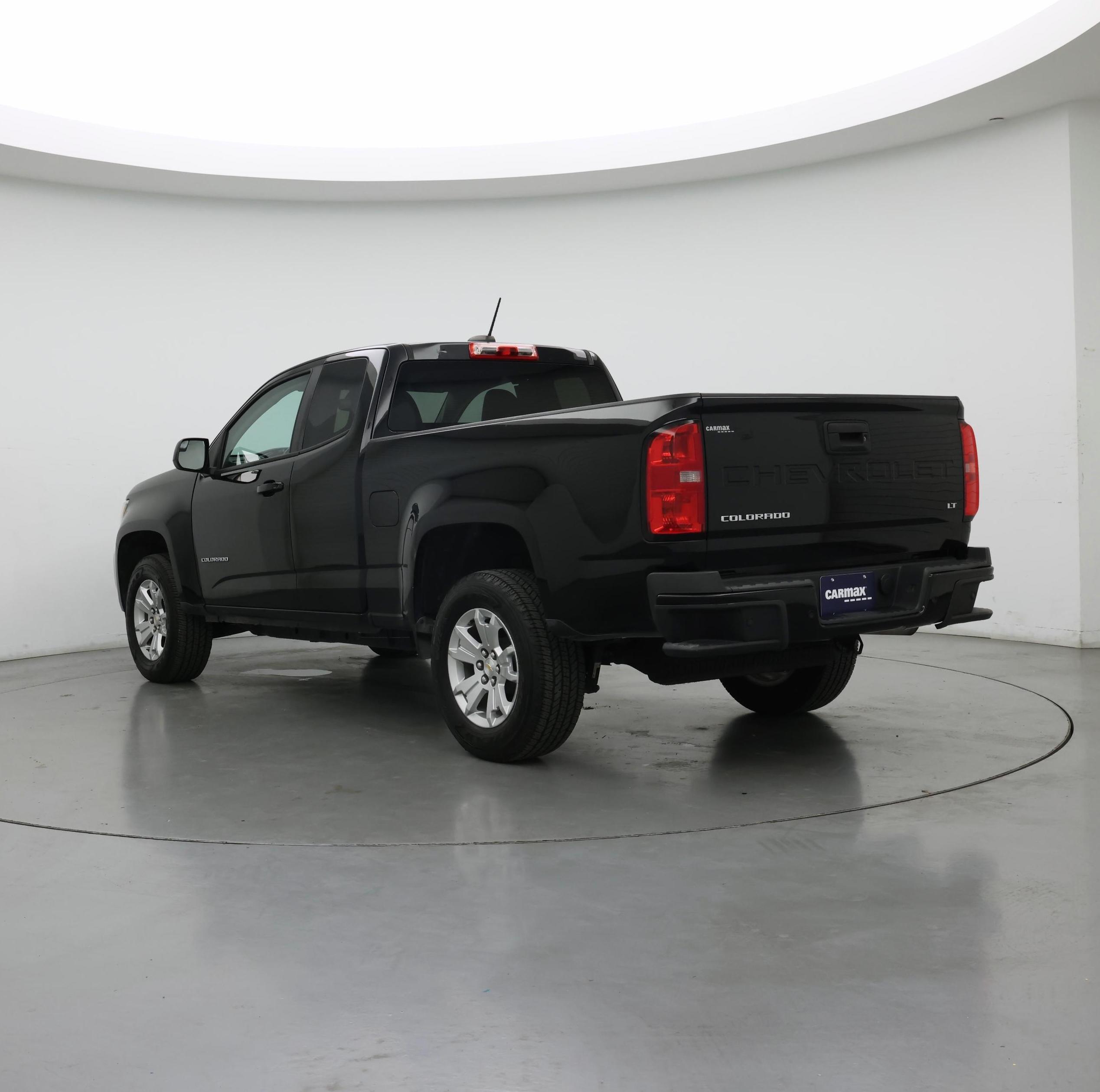 Thumbnail: 2022 Chevrolet Colorado - 2