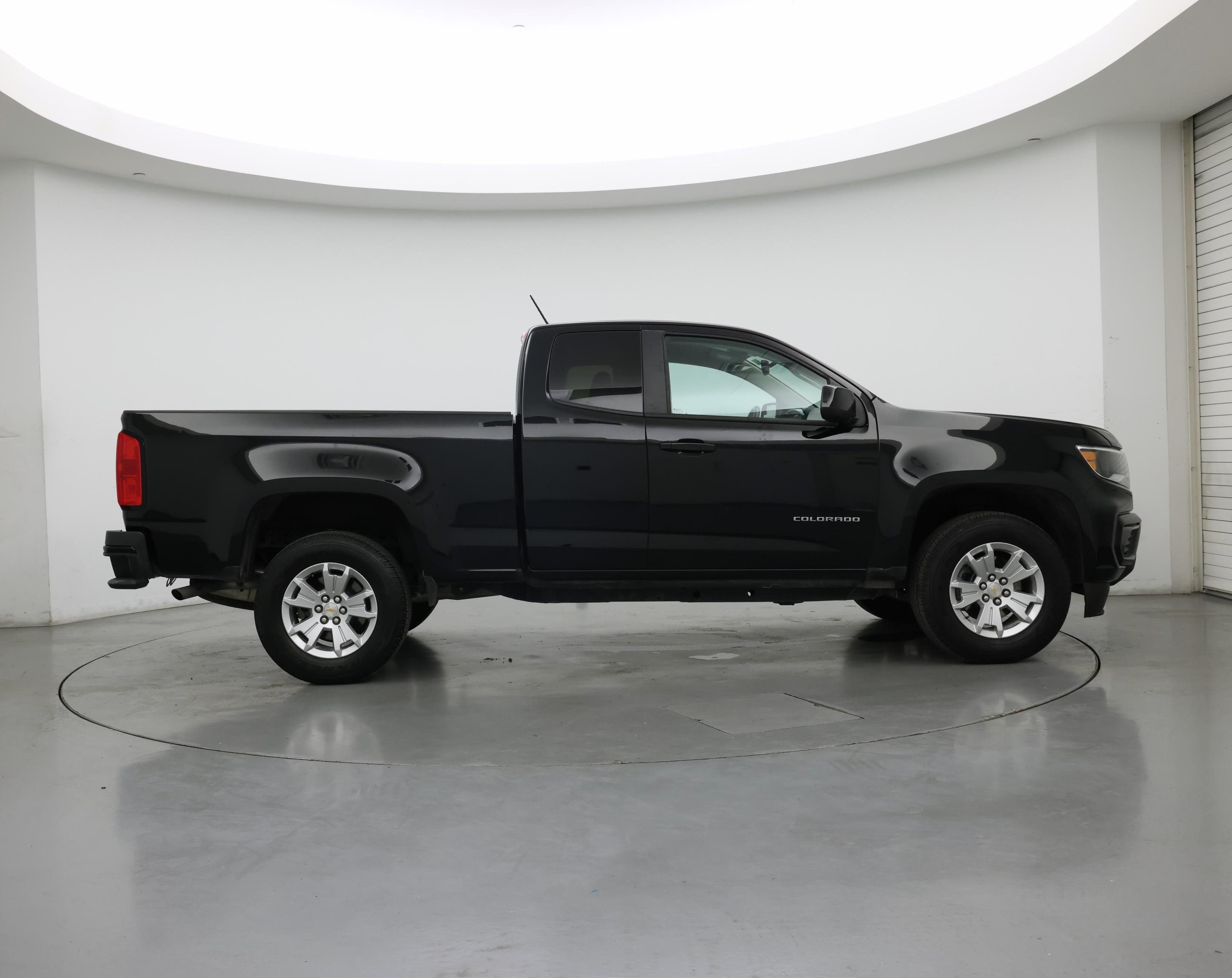 Thumbnail: 2022 Chevrolet Colorado - 7