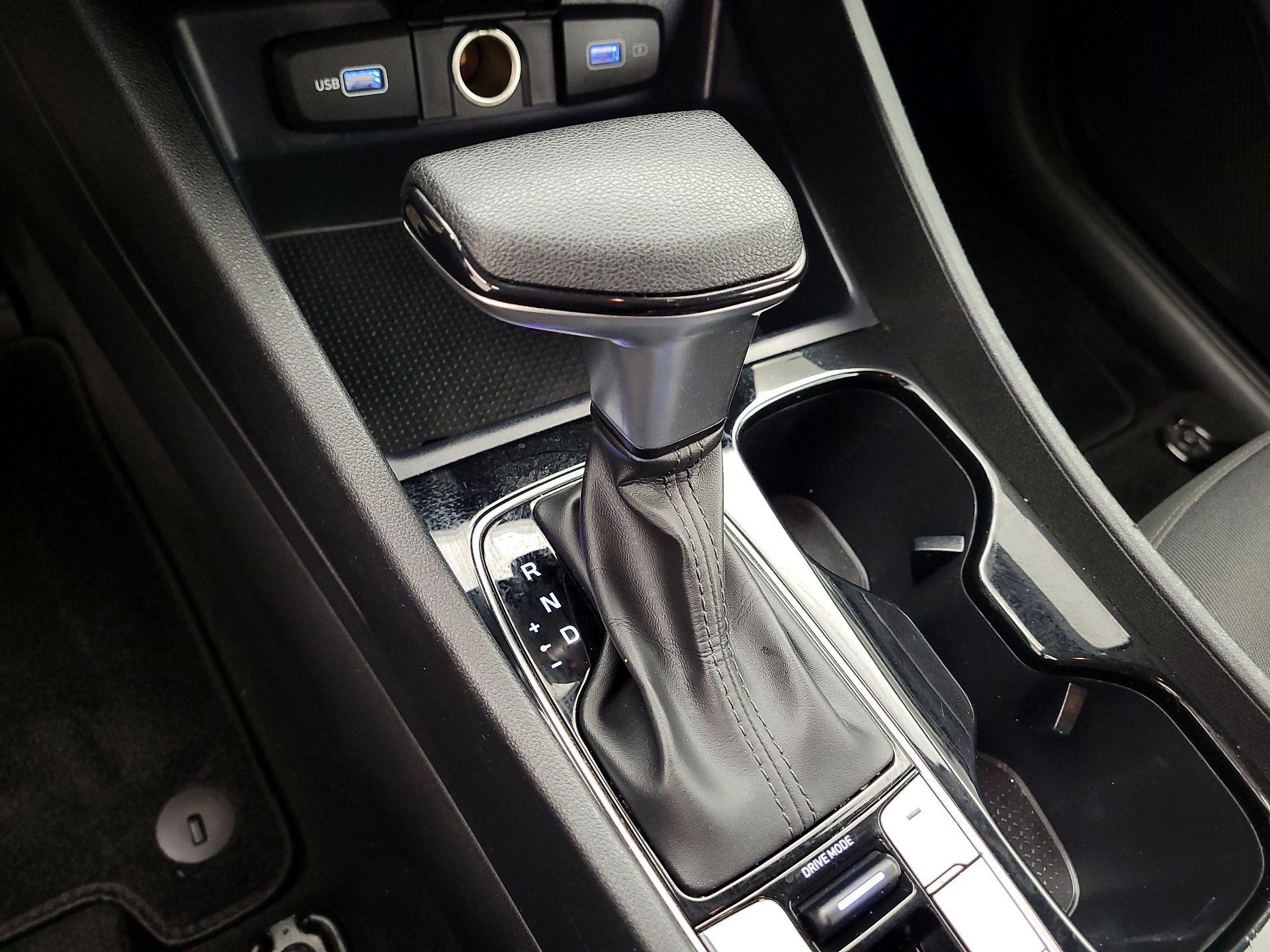 Thumbnail: 2022 Hyundai Tucson - 17