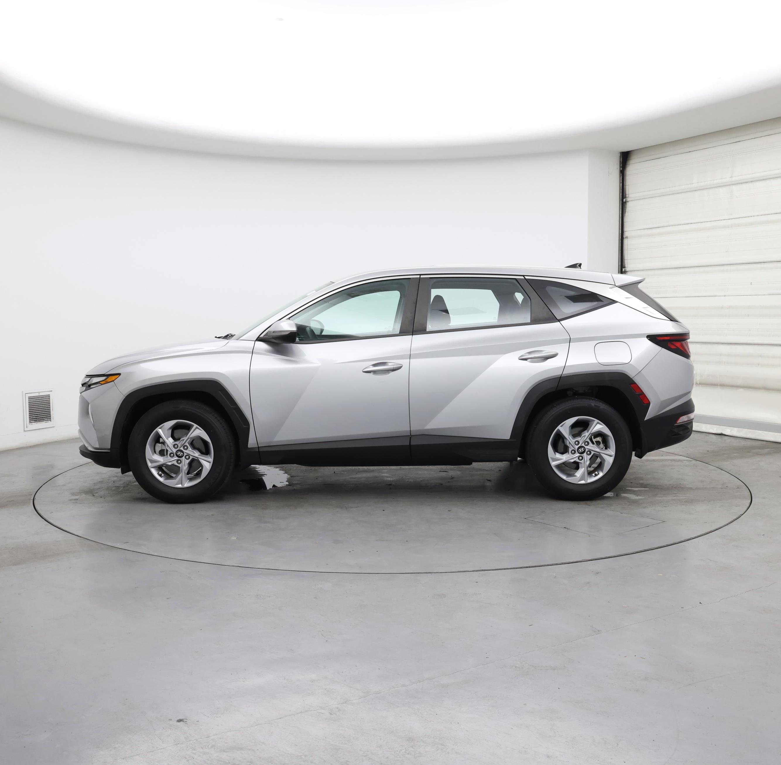 Thumbnail: 2022 Hyundai Tucson - 3