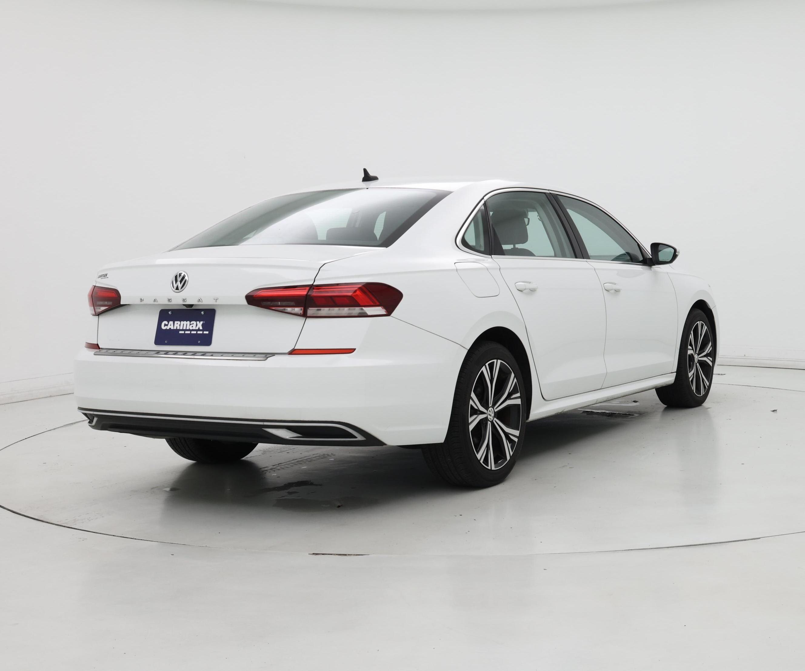 Thumbnail: 2021 Volkswagen Passat - 8