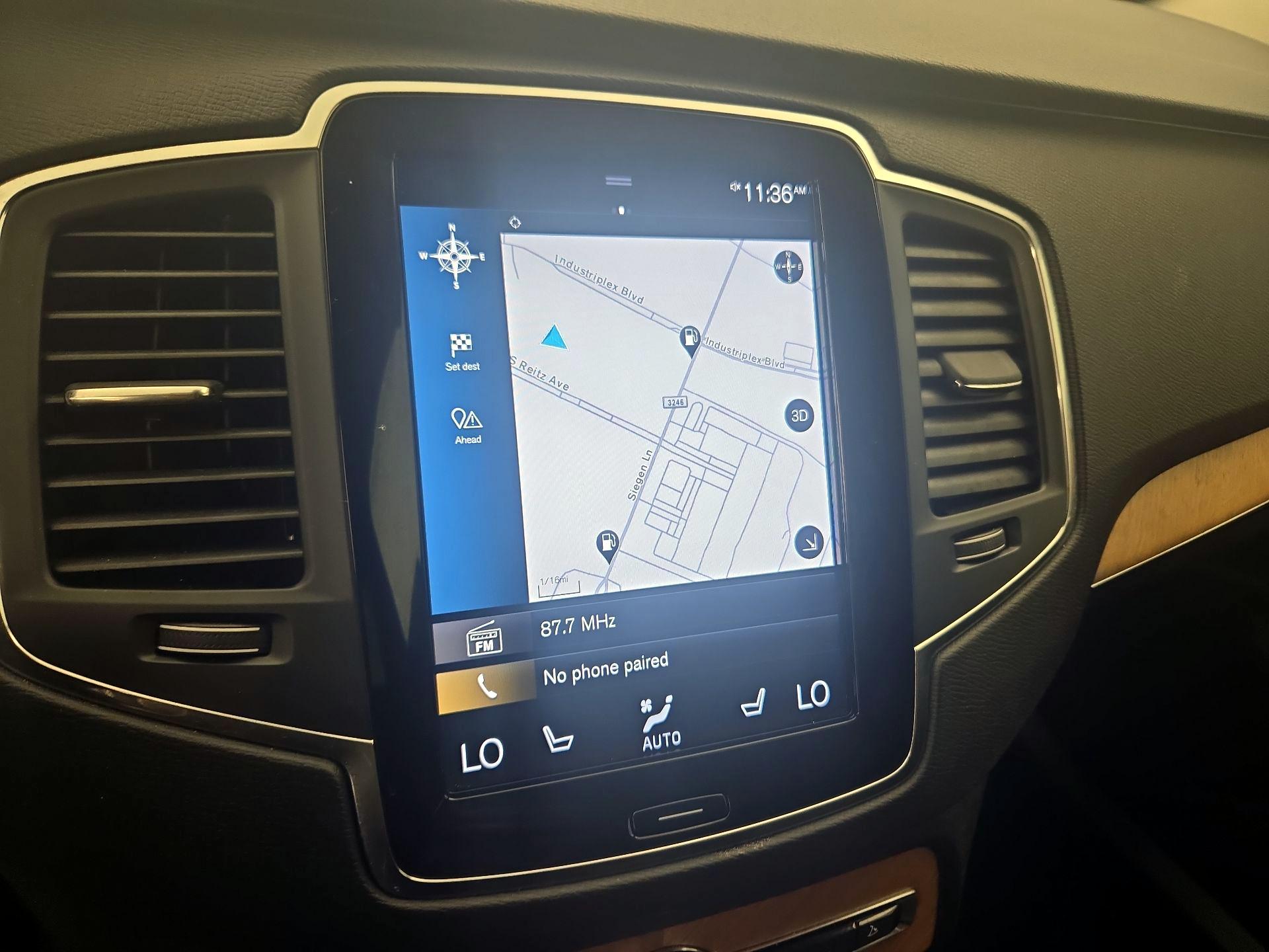 Thumbnail: 2021 Volvo XC90 - 14