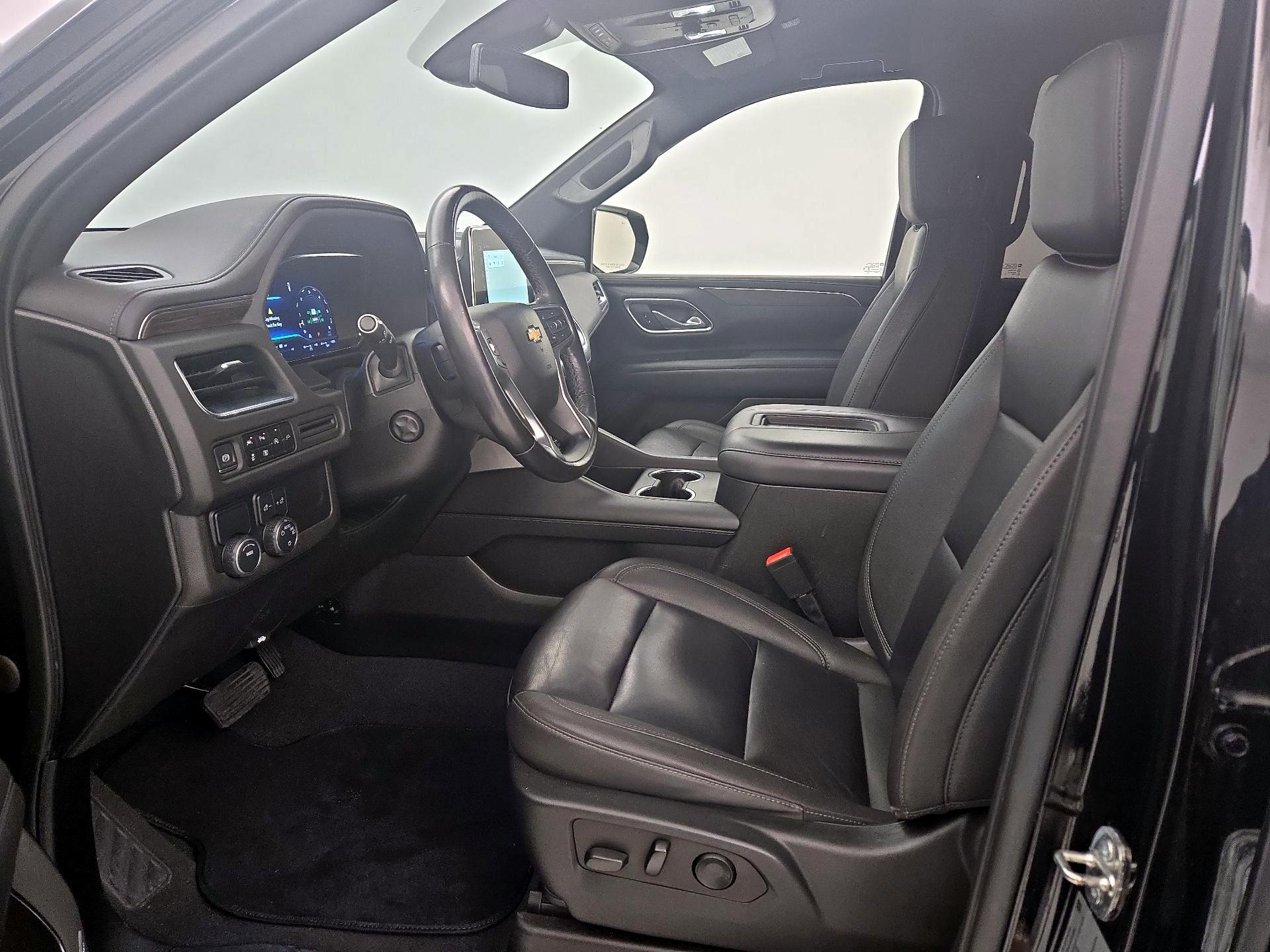 Thumbnail: 2022 Chevrolet Tahoe - 11