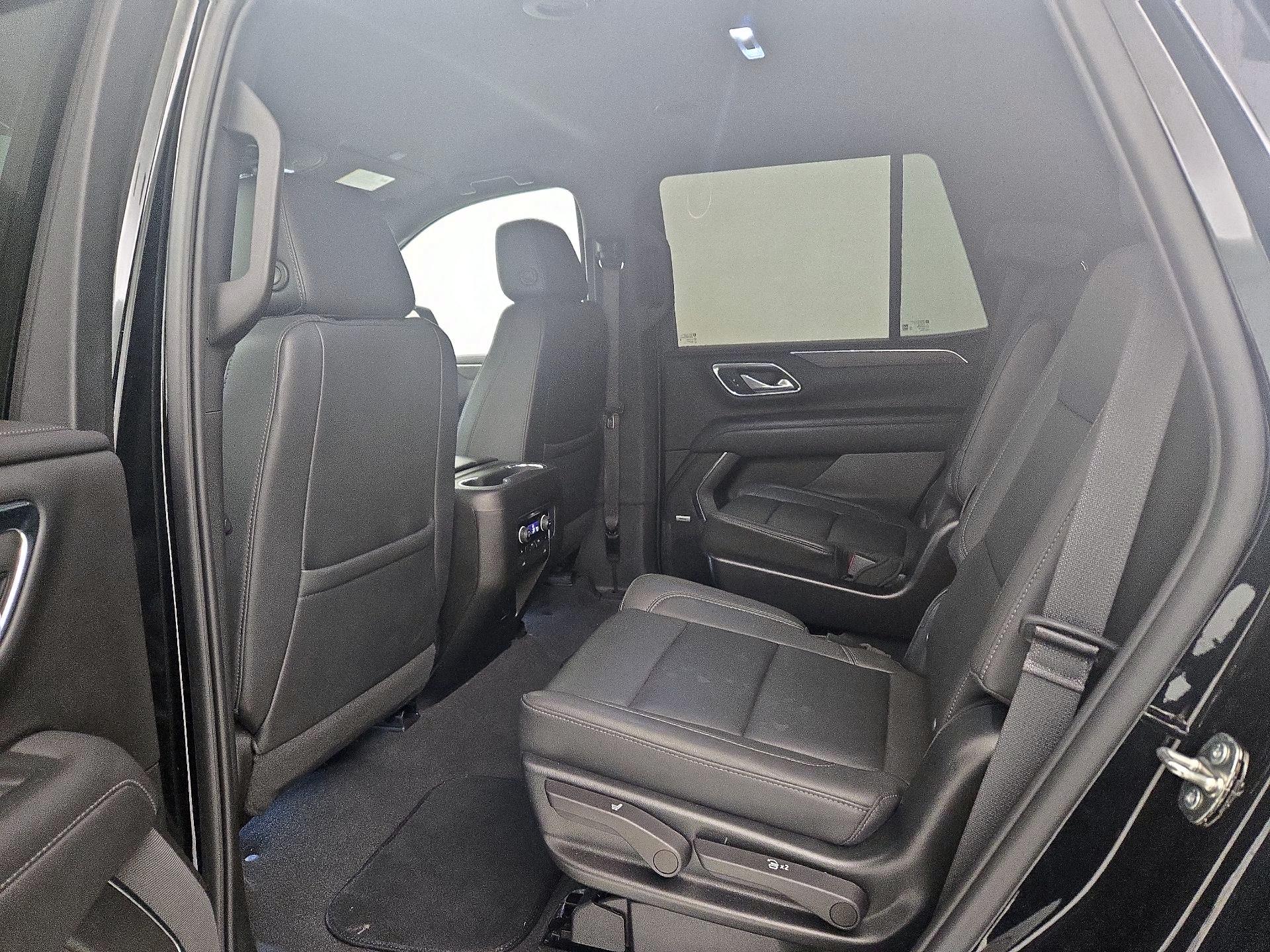 Thumbnail: 2022 Chevrolet Tahoe - 19