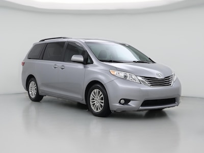 2017 Toyota Sienna XLE