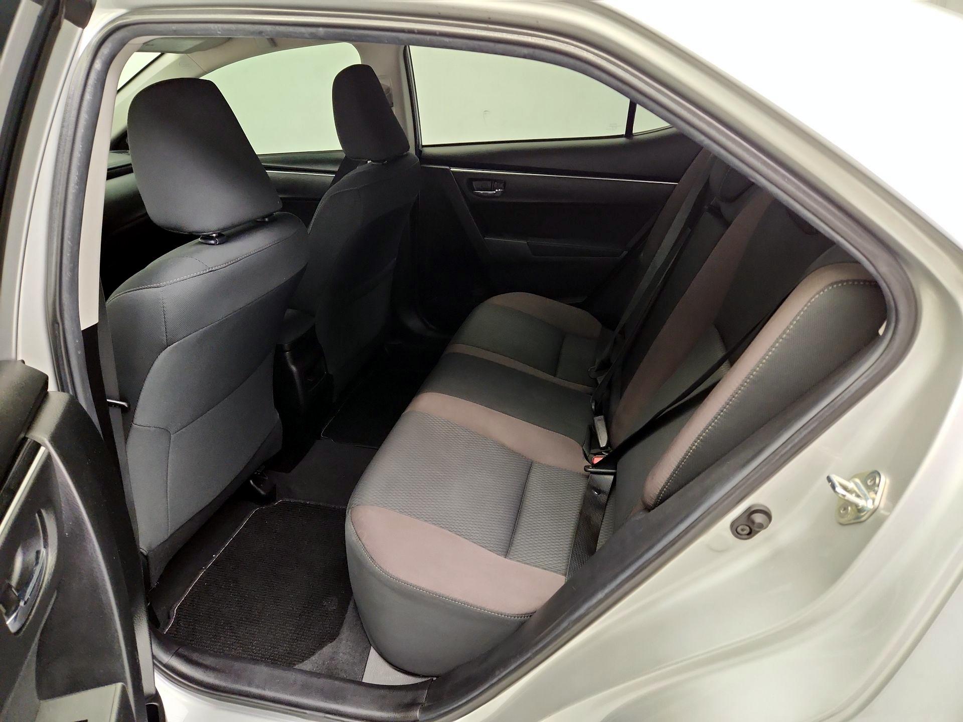 Thumbnail: 2019 Toyota Corolla - 19