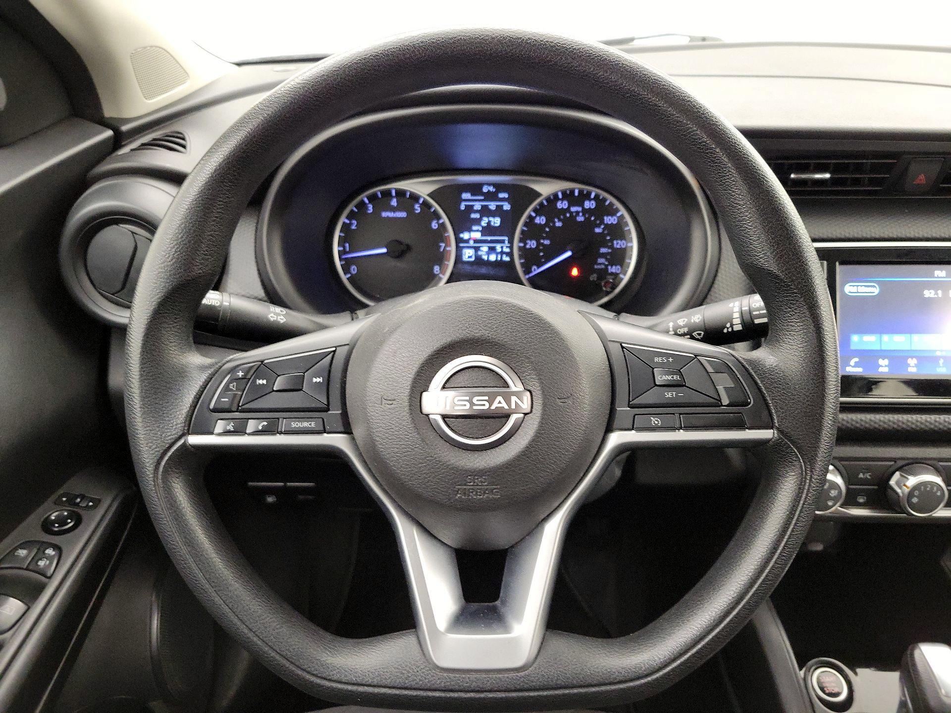 Thumbnail: 2022 Nissan Kicks - 10