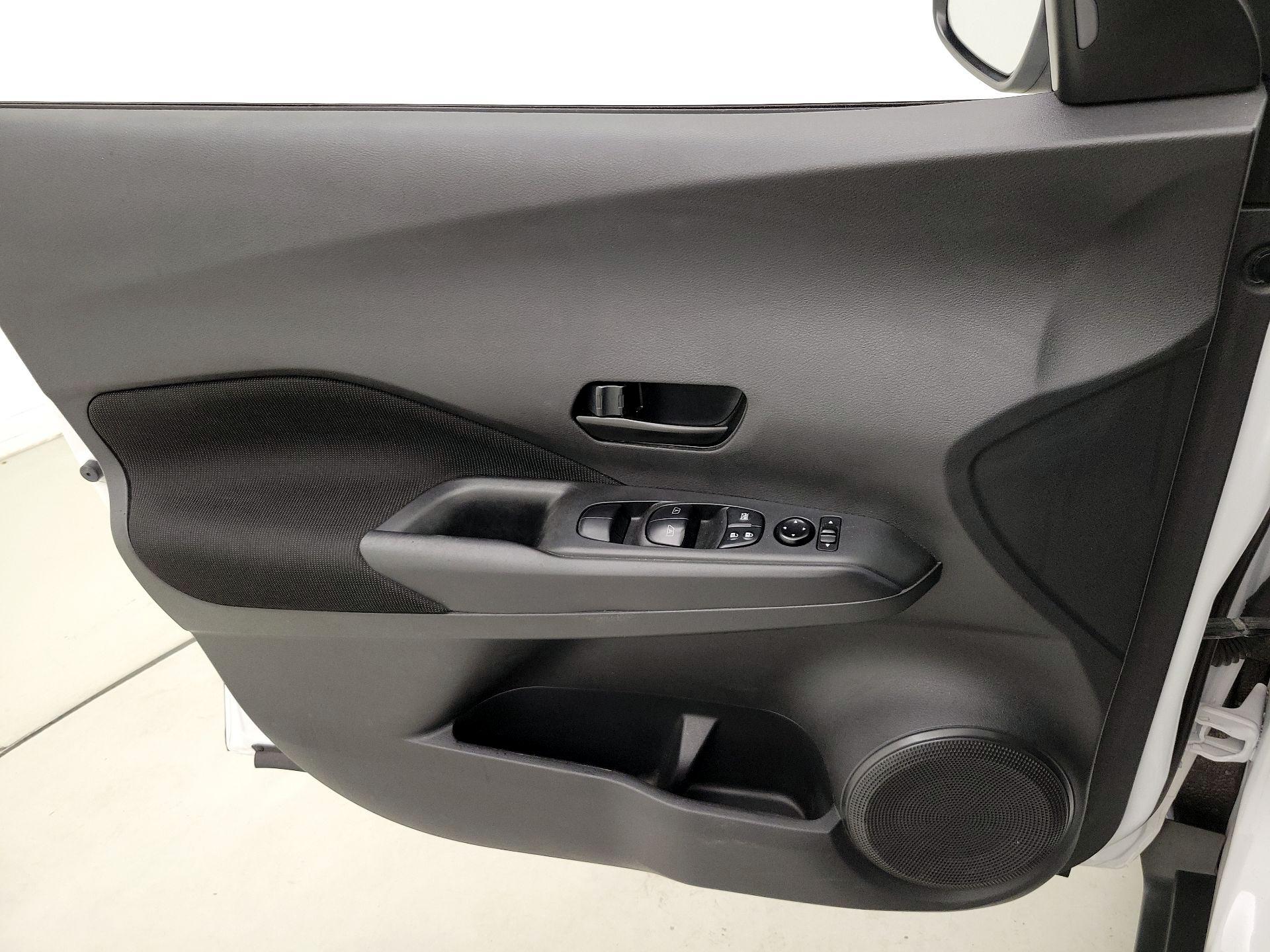 Thumbnail: 2022 Nissan Kicks - 12