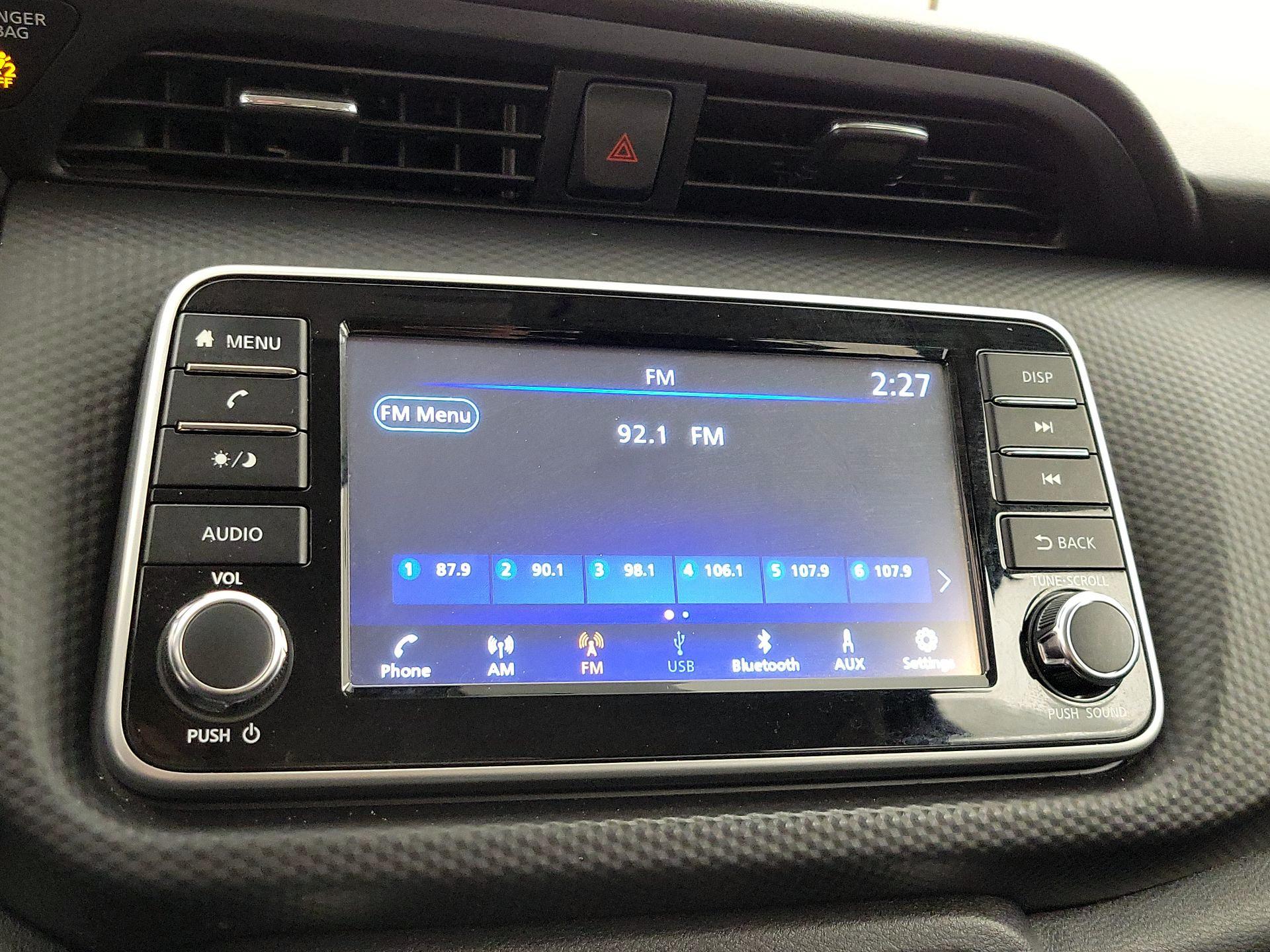 Thumbnail: 2022 Nissan Kicks - 15