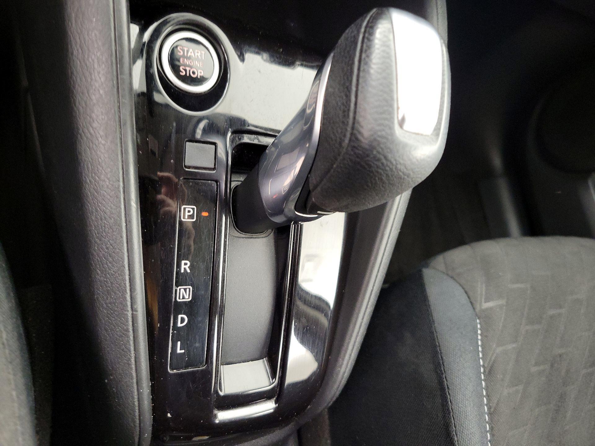 Thumbnail: 2022 Nissan Kicks - 17