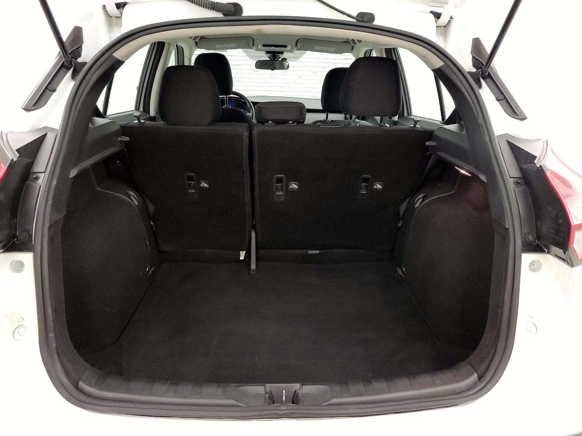 Thumbnail: 2022 Nissan Kicks - 20