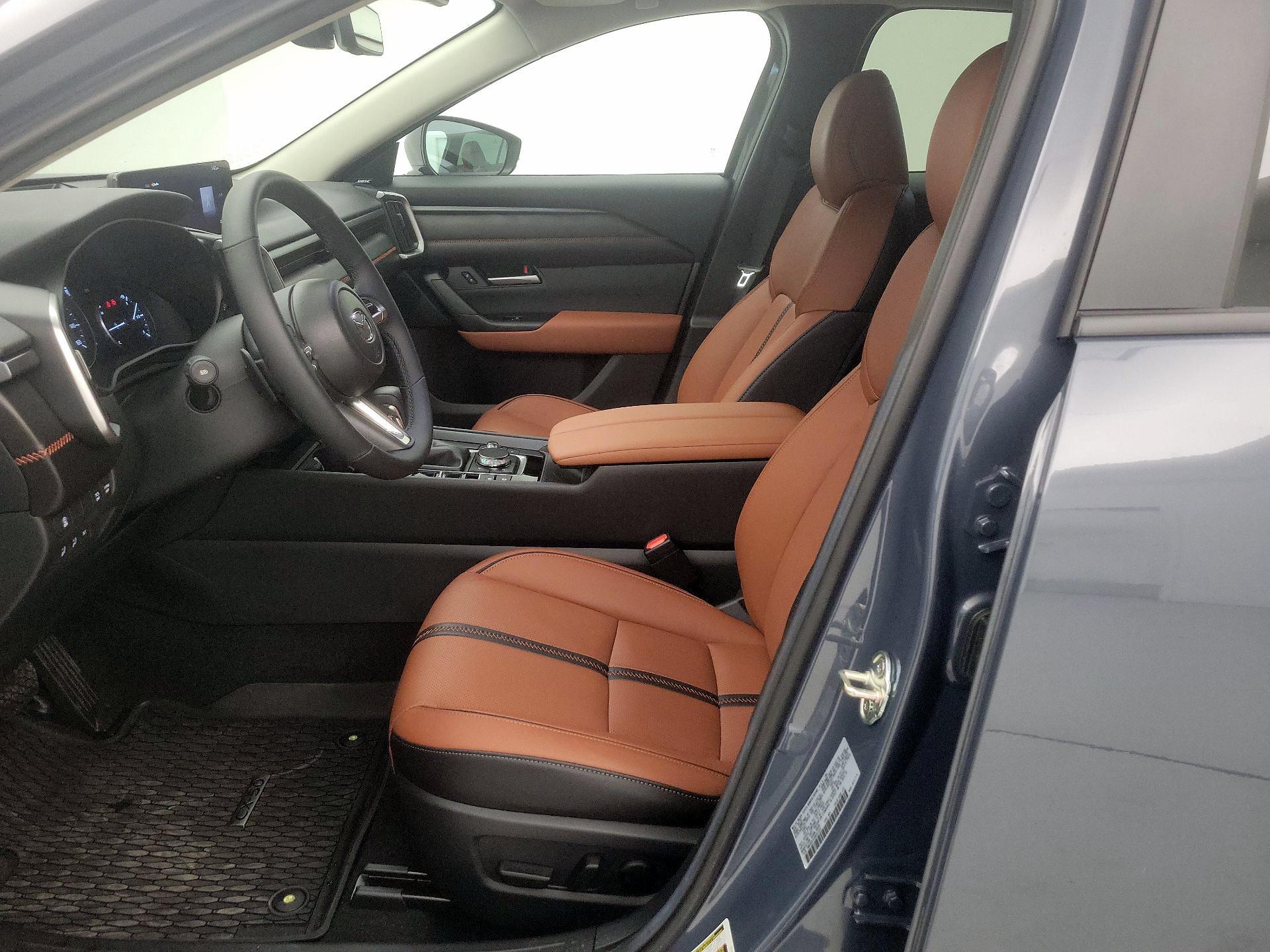 Thumbnail: 2025 Mazda CX-50 - 11