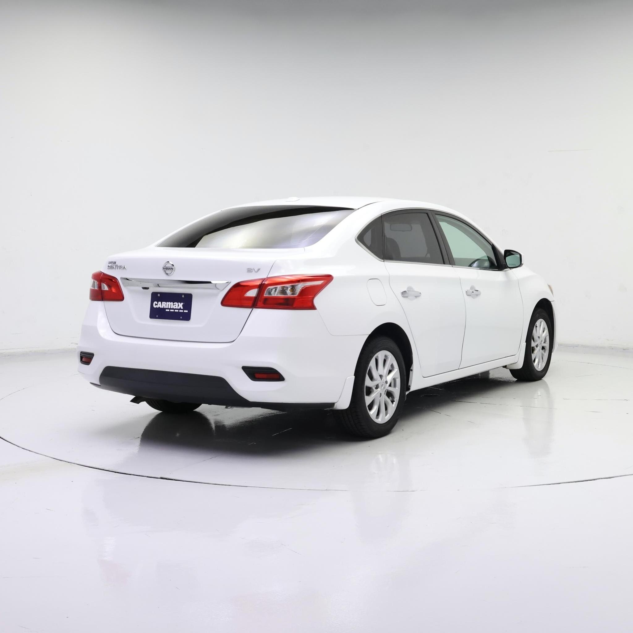 Thumbnail: 2018 Nissan Sentra - 8