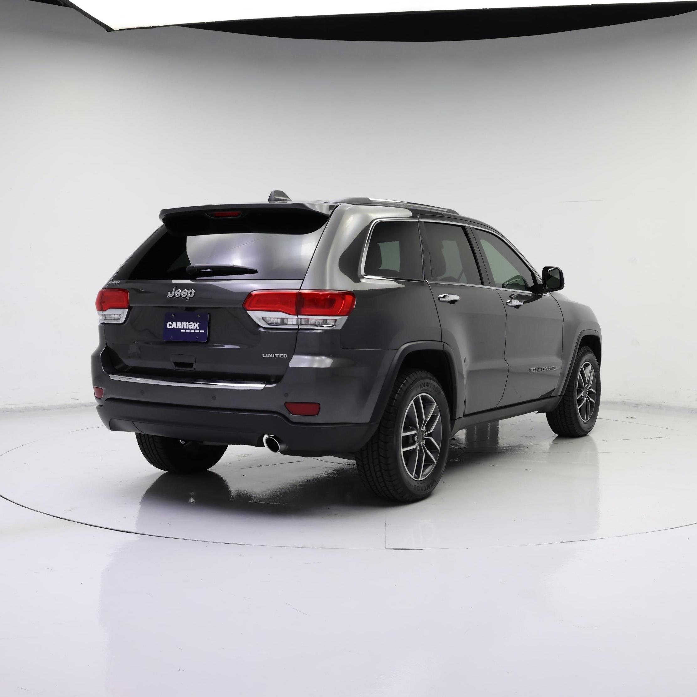 Thumbnail: 2019 Jeep Grand Cherokee - 8