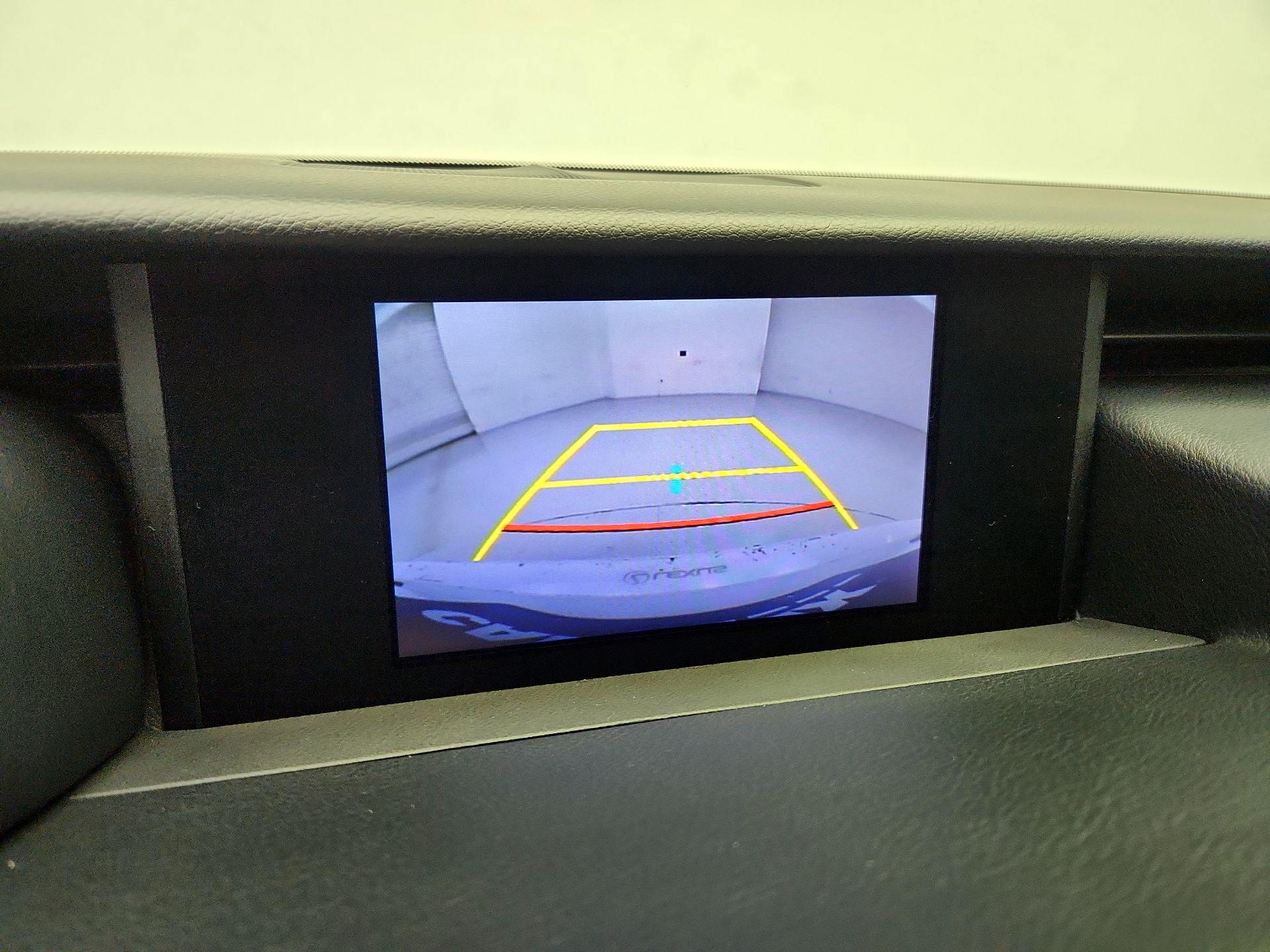 Thumbnail: 2019 Lexus IS - 14