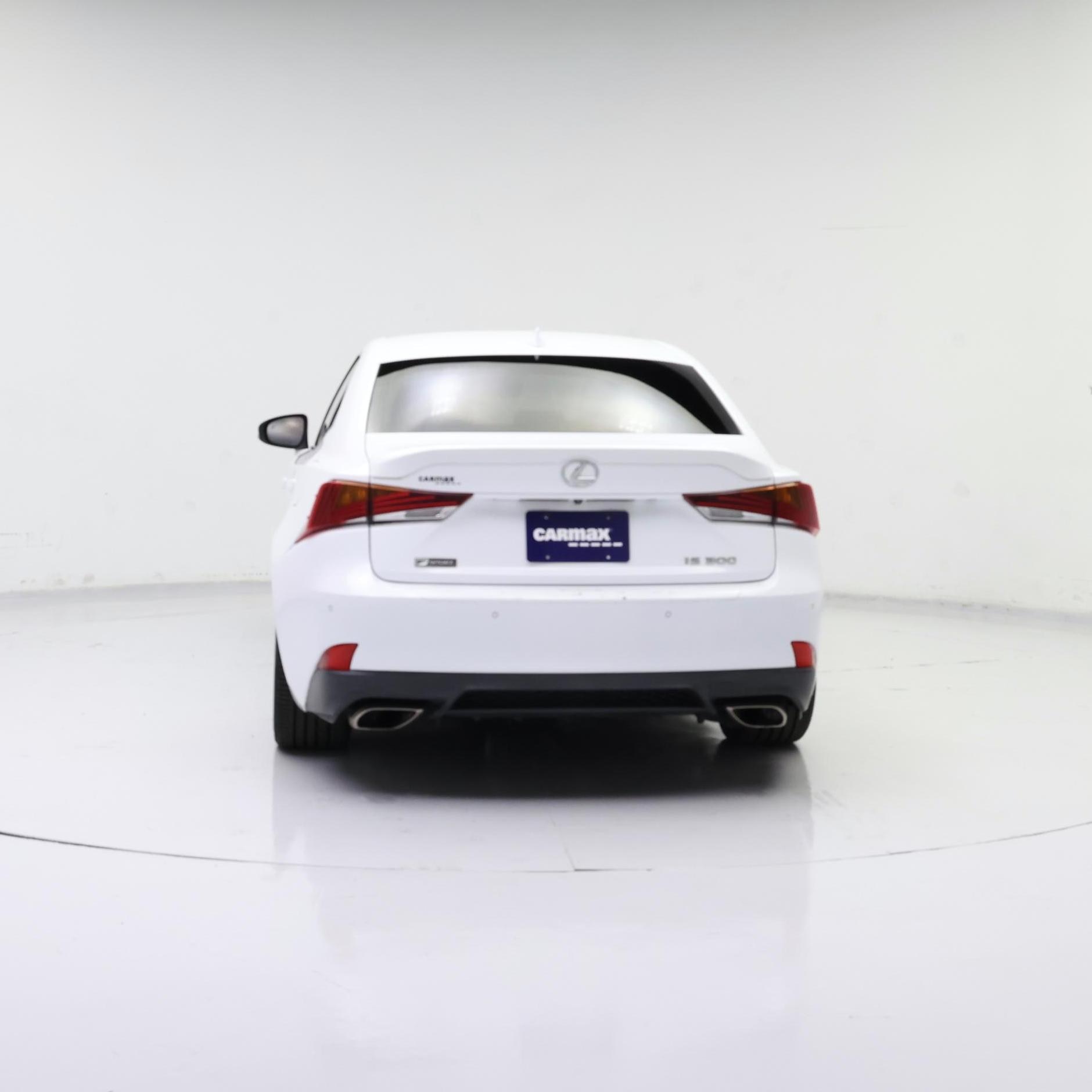 Thumbnail: 2019 Lexus IS - 6