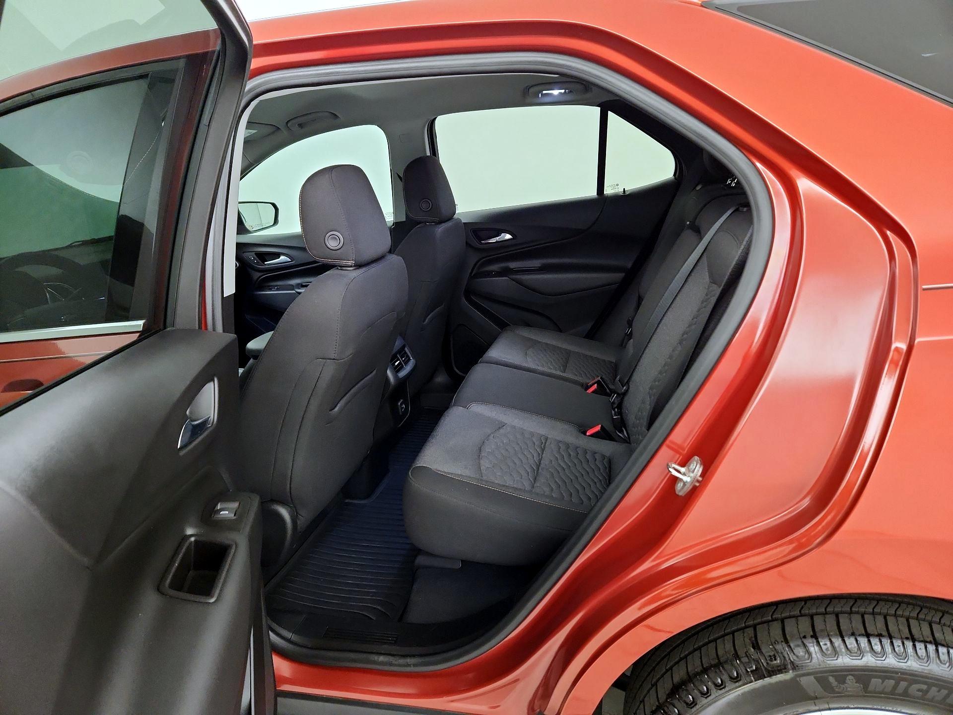 Thumbnail: 2020 Chevrolet Equinox - 17