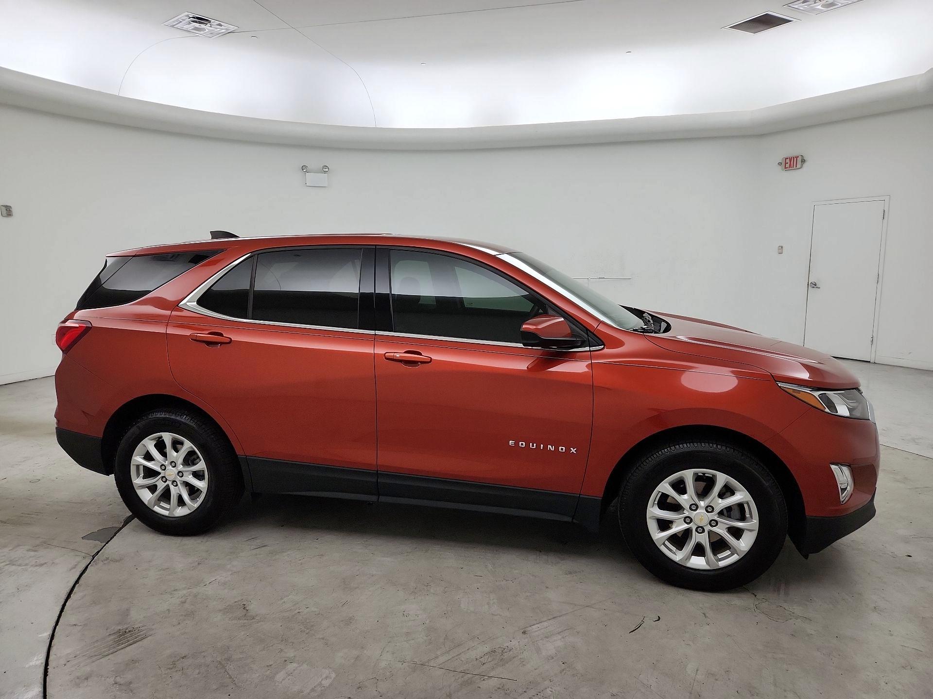 Thumbnail: 2020 Chevrolet Equinox - 4