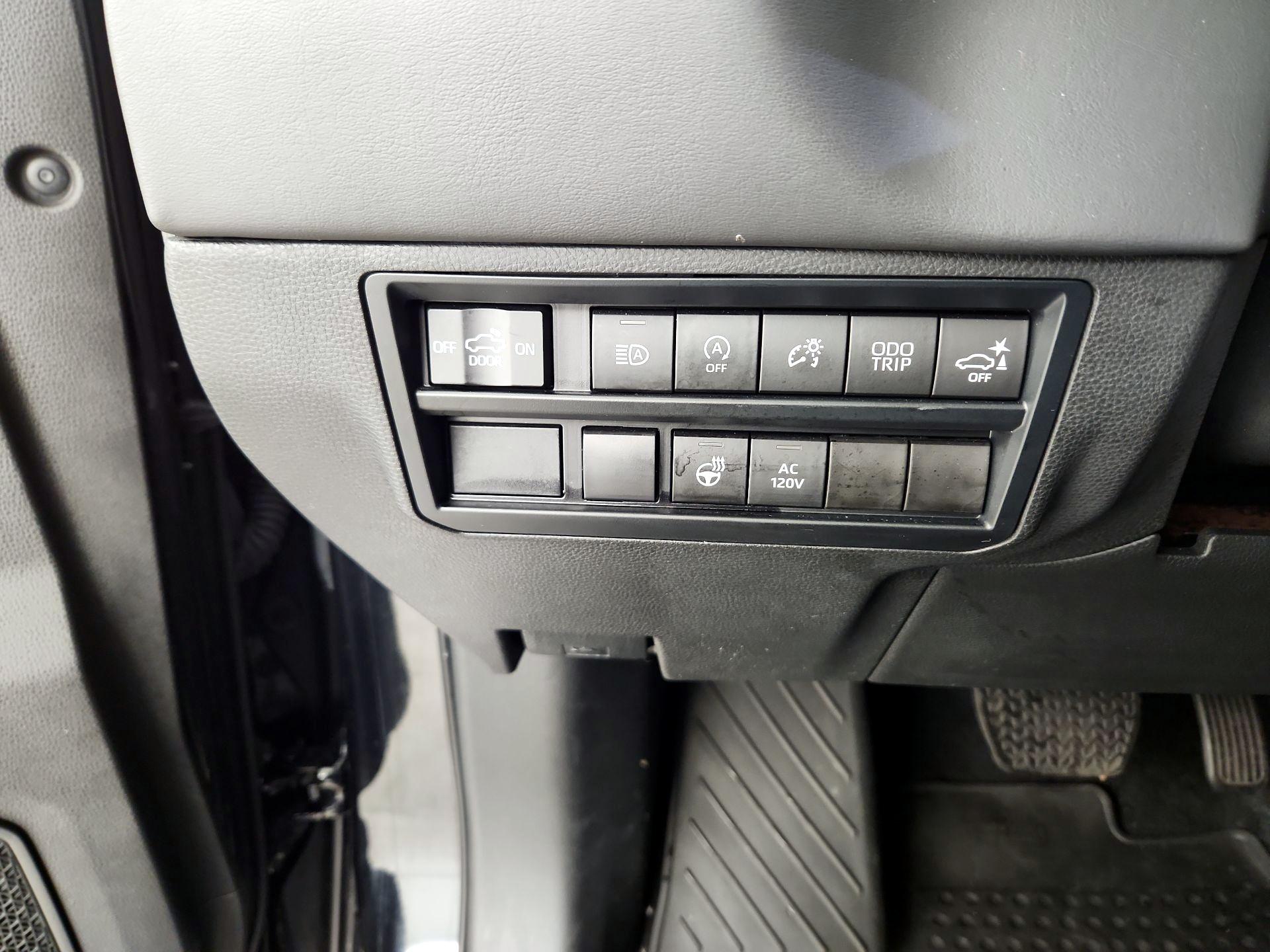 Thumbnail: 2023 Toyota Tundra - 11