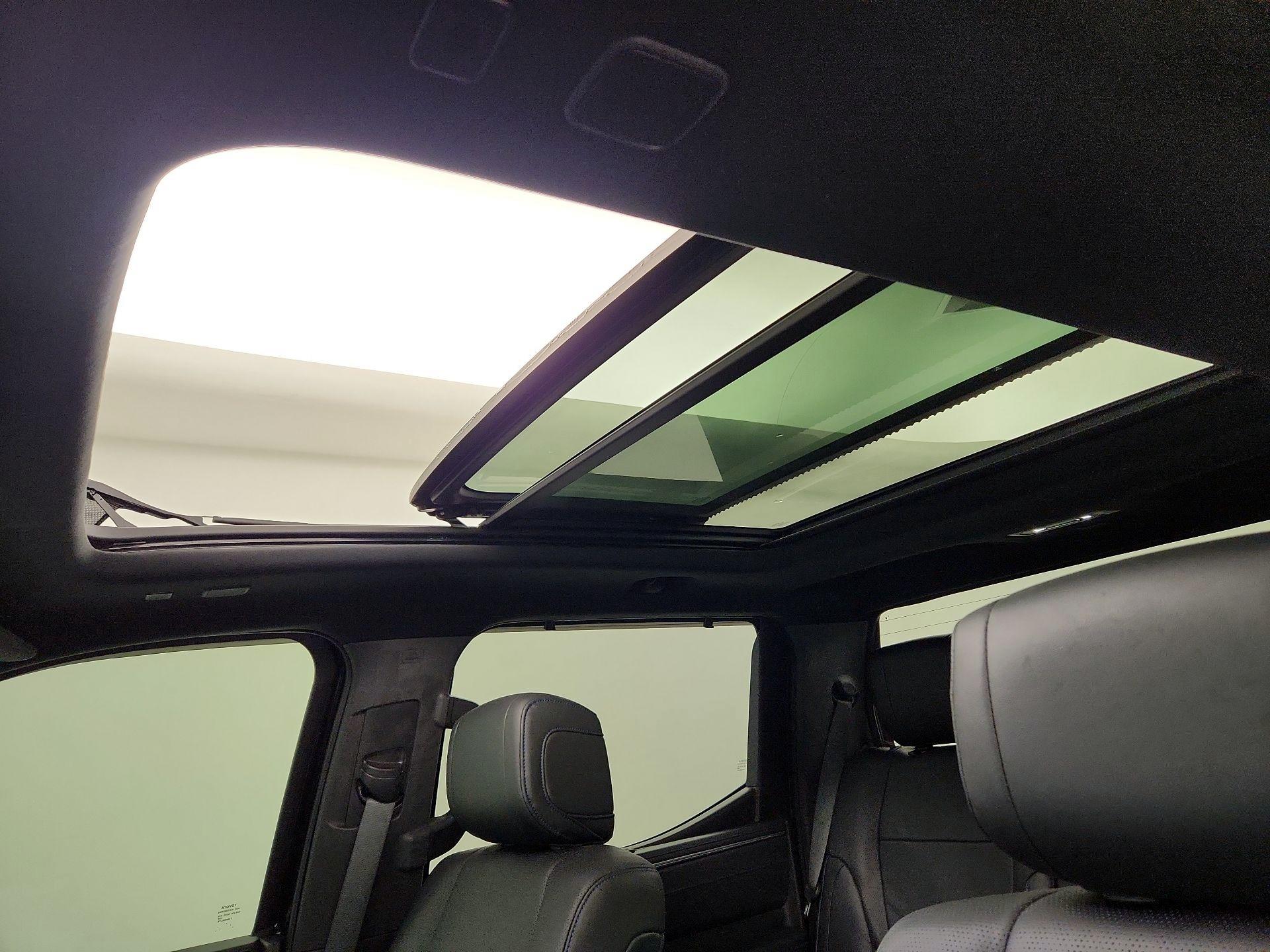 Thumbnail: 2023 Toyota Tundra - 17