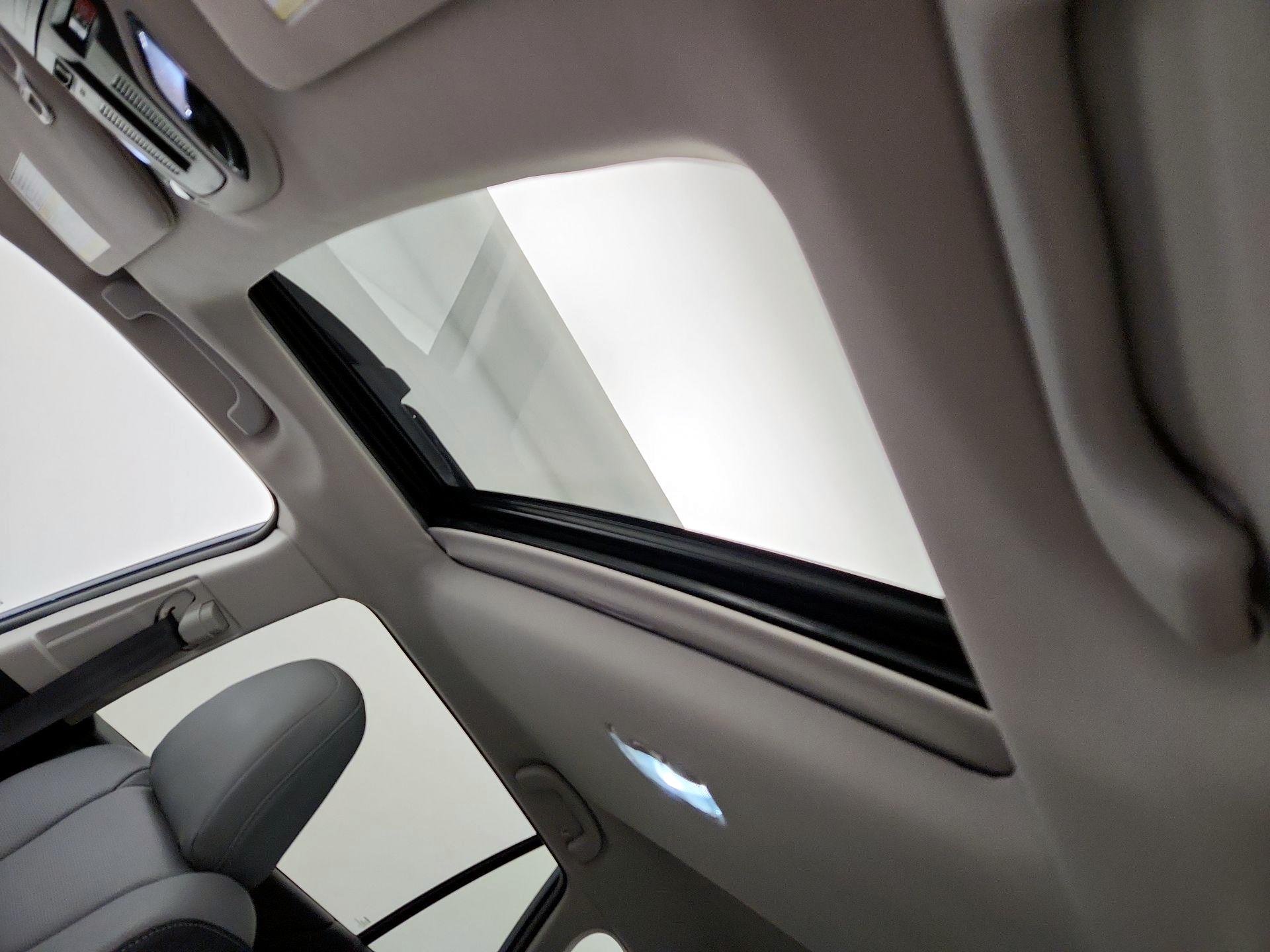 Thumbnail: 2021 Subaru Outback - 18