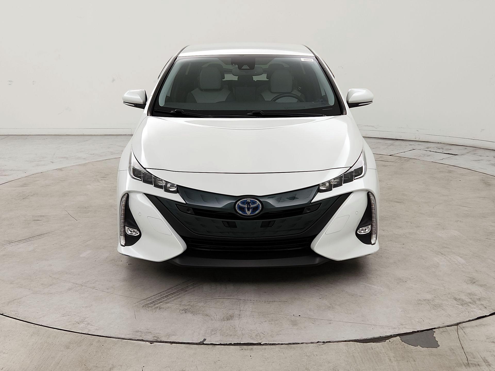 Thumbnail: 2021 Toyota Prius Prime - 2