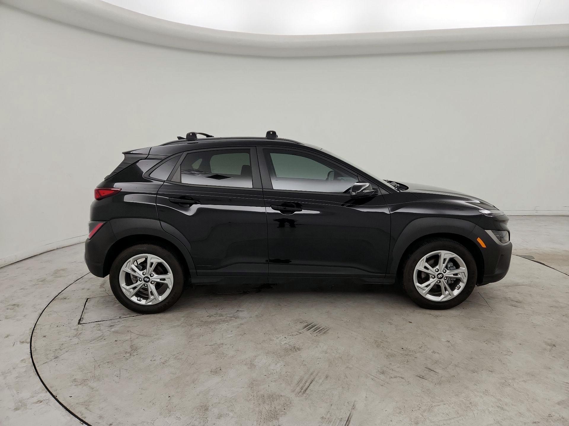 Thumbnail: 2023 Hyundai Kona - 4